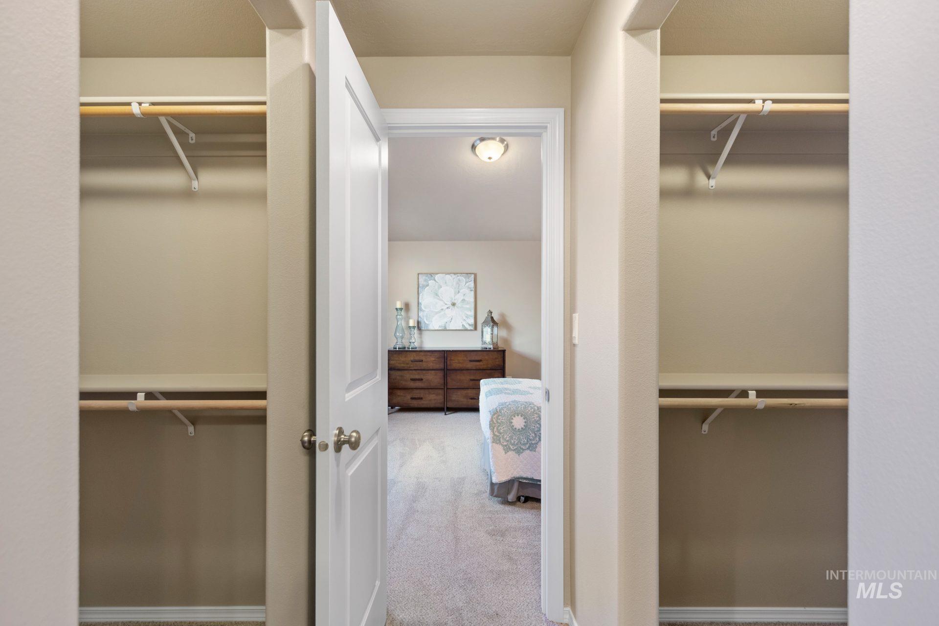 1676 Harris Way Property Photo 8