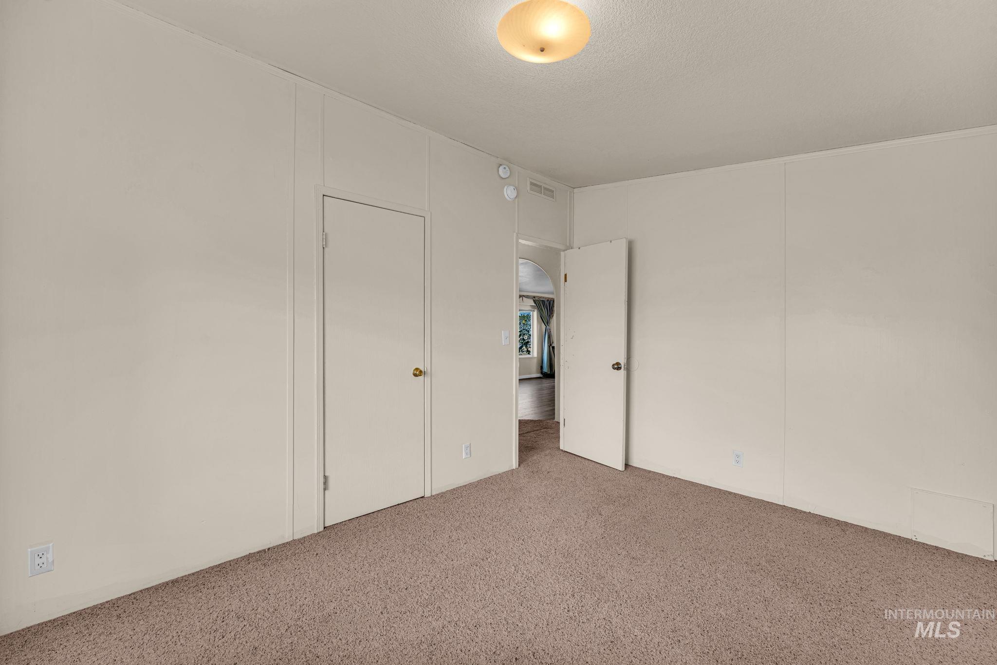 59 N. Washington St. Property Photo 27
