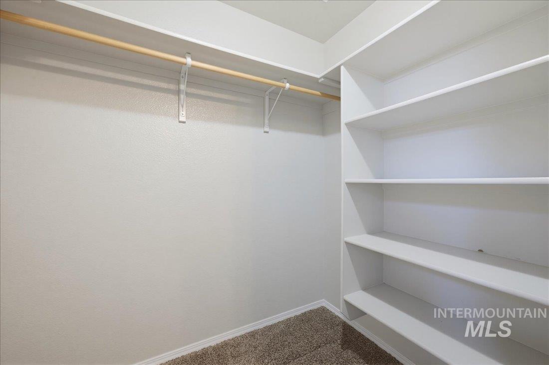 181 S Trutina Ave Property Photo 19