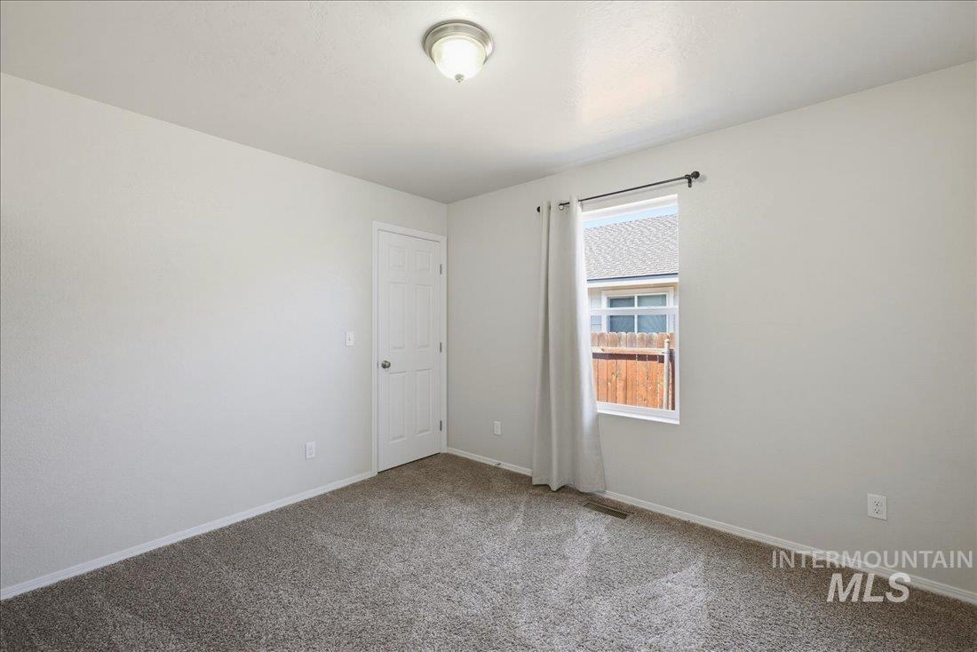 181 S Trutina Ave Property Photo 20