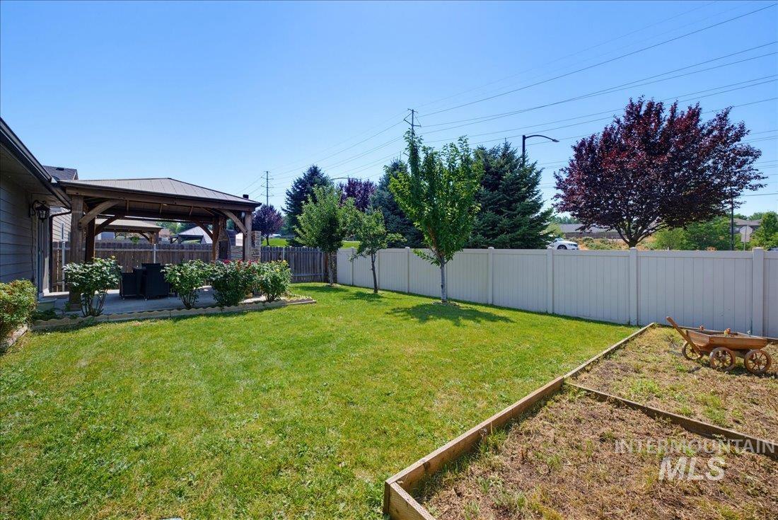 181 S Trutina Ave Property Photo 25