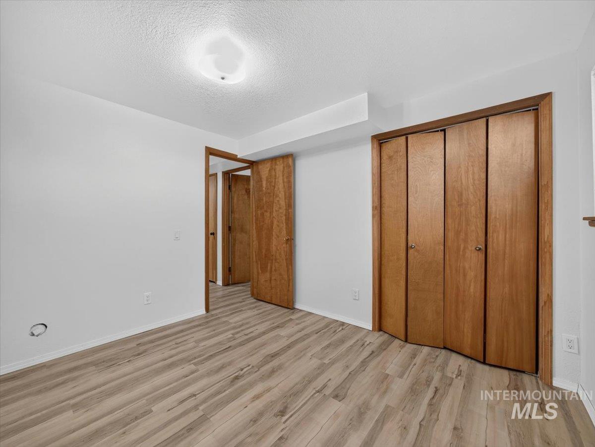 8989 Hillview Rd Property Photo 37