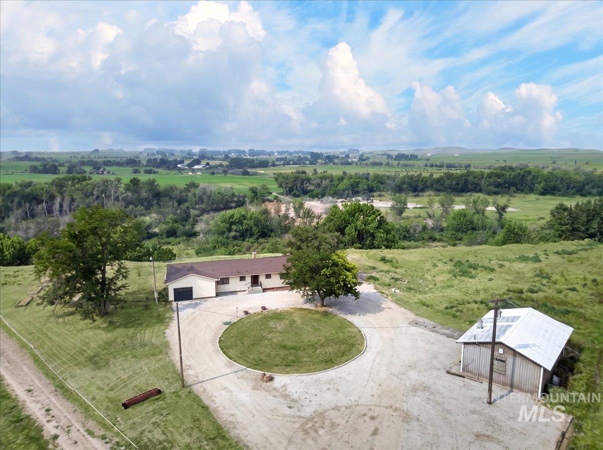 8989 Hillview Rd Property Photo 43