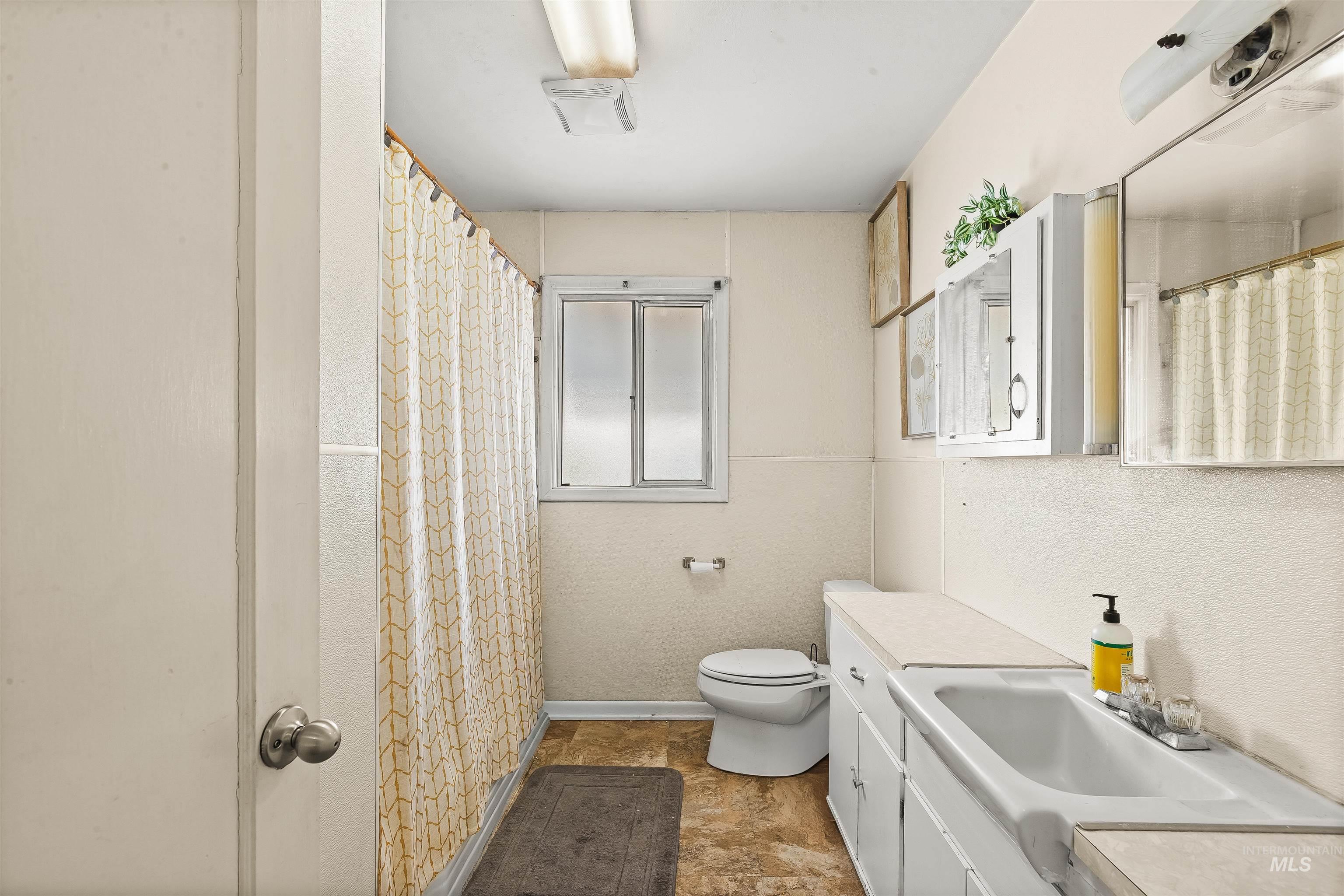 1120 11th Street Property Photo 28