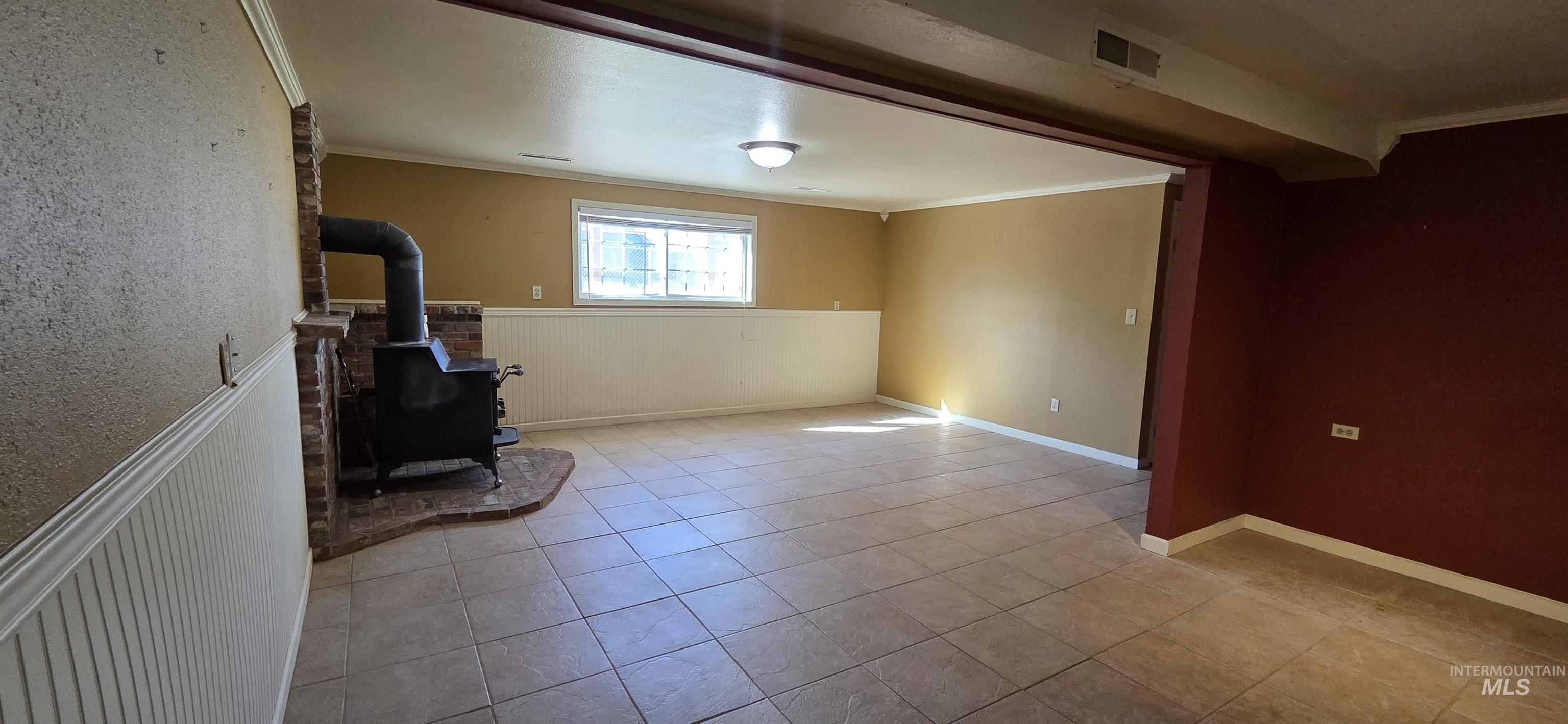 2581 18th Street Property Photo 13