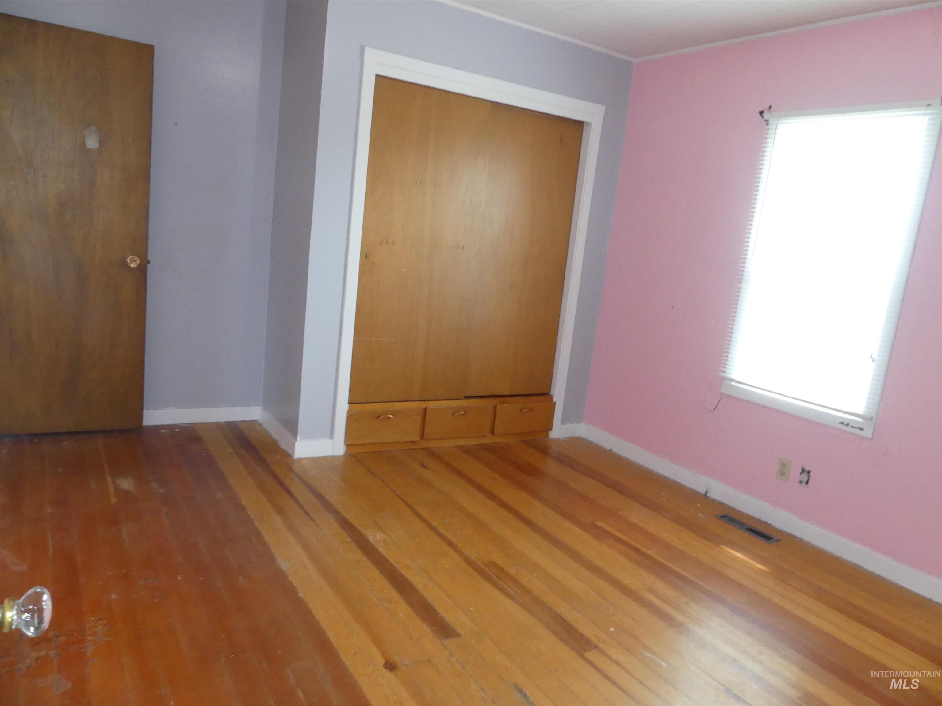 1541 Maple St Property Photo 33