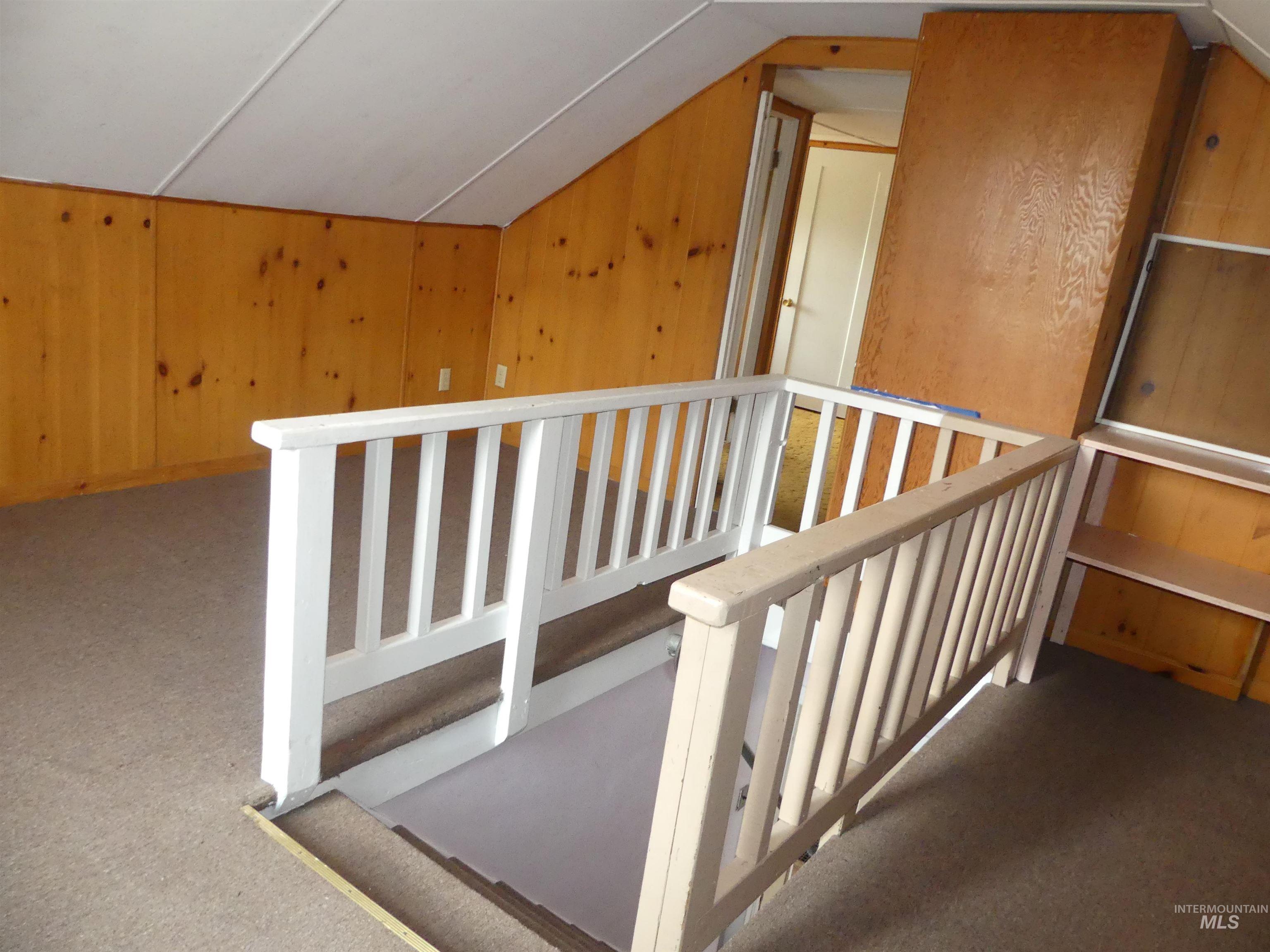 1541 Maple St Property Photo 36