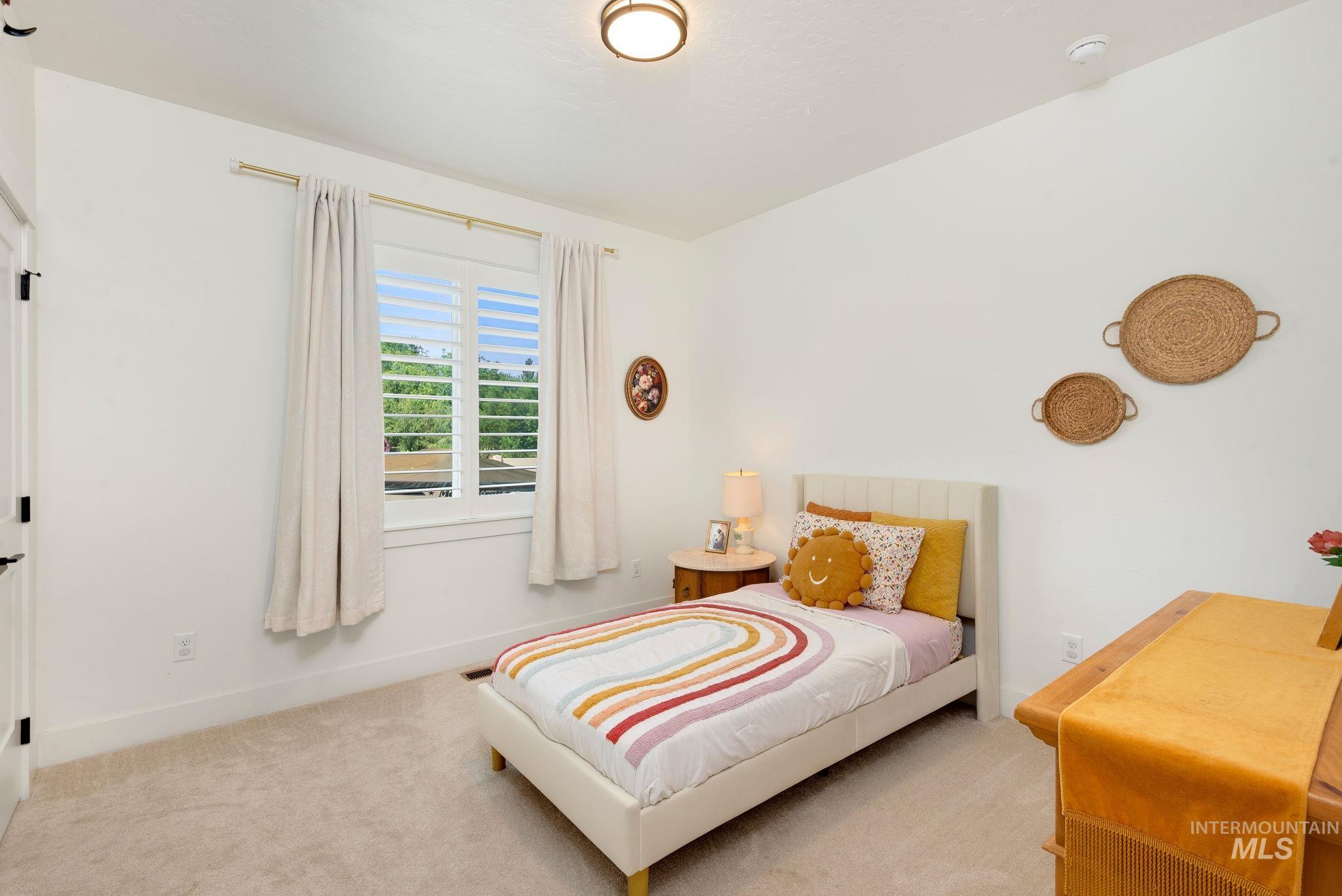 310 Wood Rose Way Property Photo 32