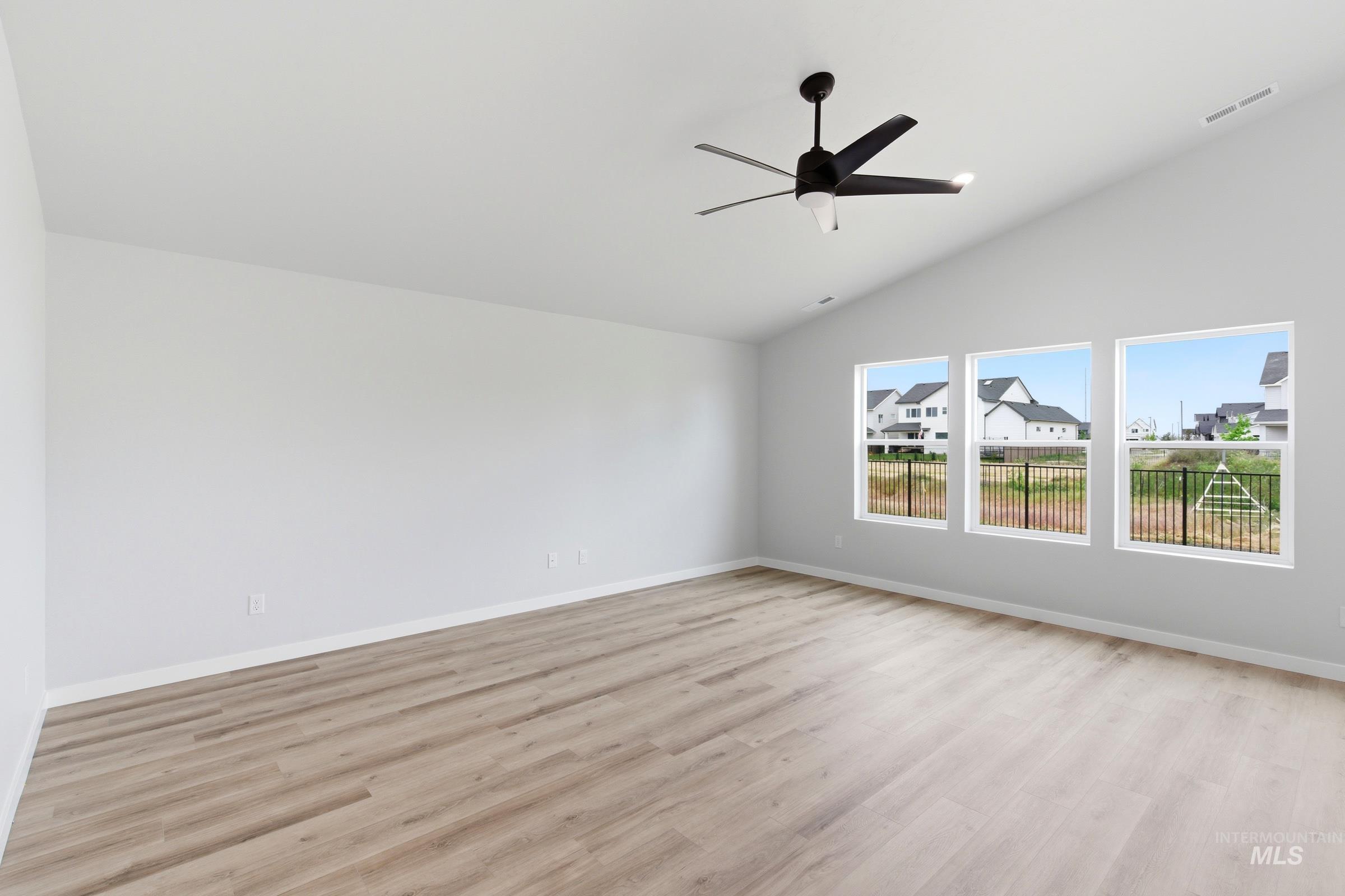 9444 W Blazing Star St Property Photo 8