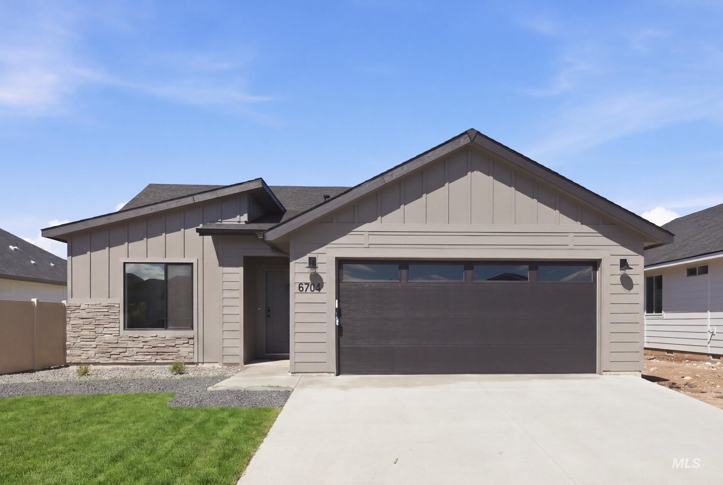 9430 W Blazing Star St Property Photo 1