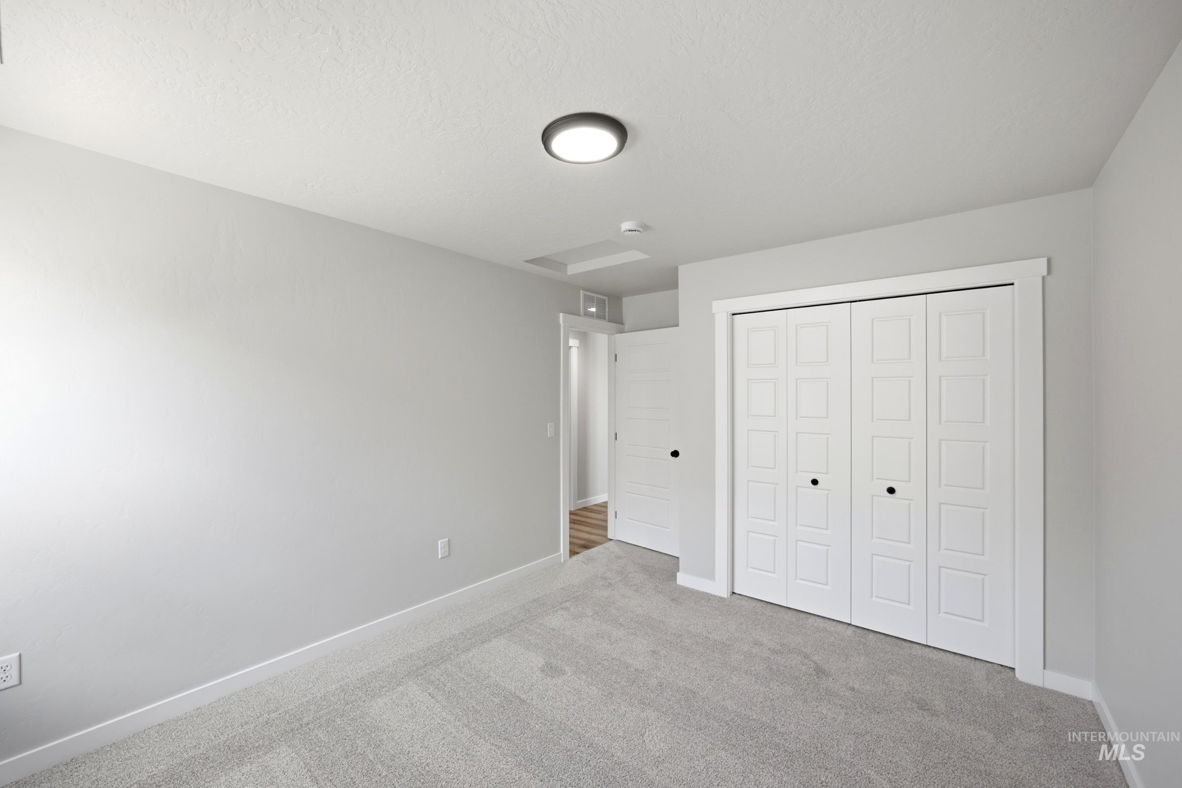 9430 W Blazing Star St Property Photo 16