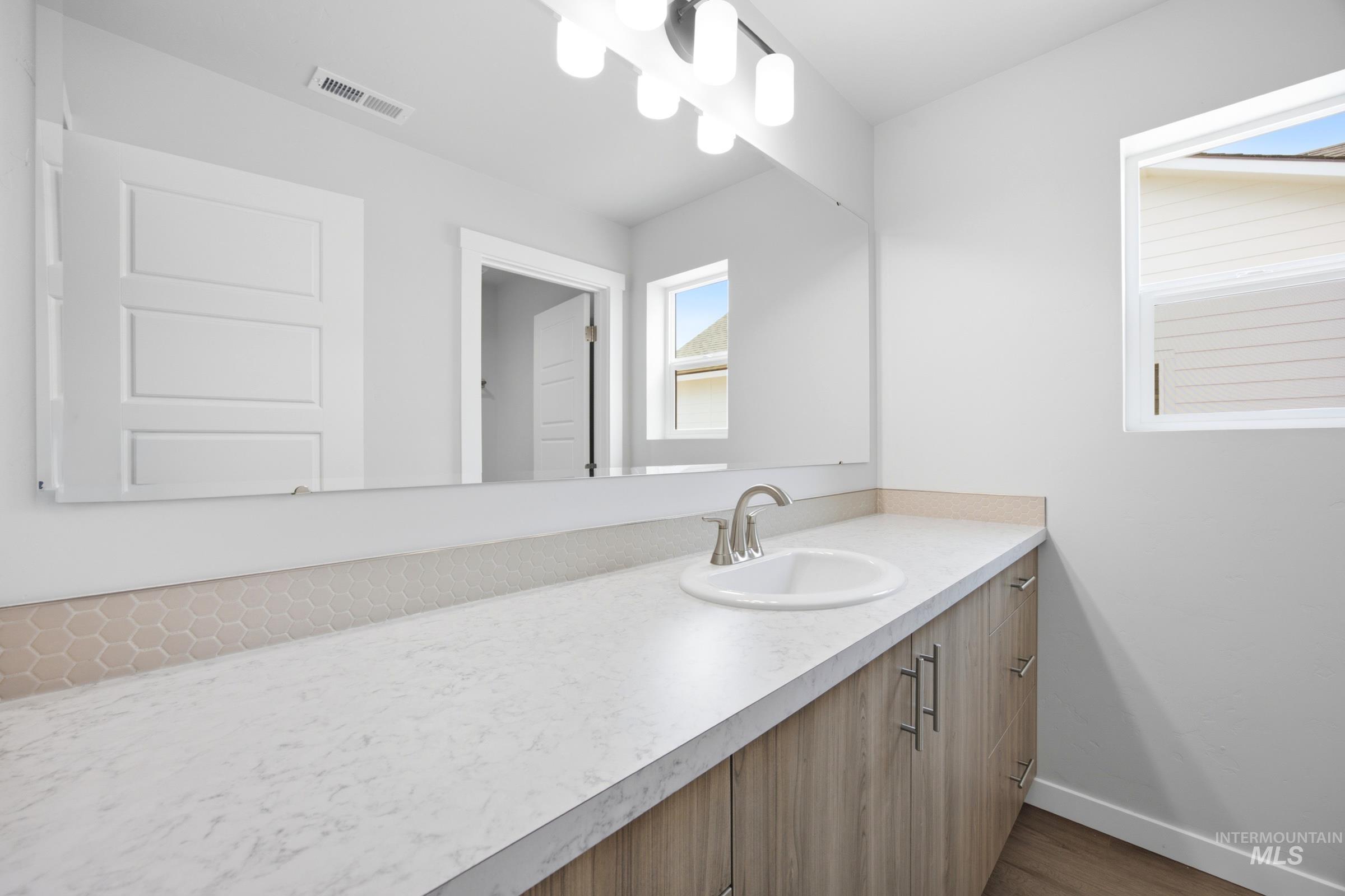 9428 W Cosmic St Property Photo 14