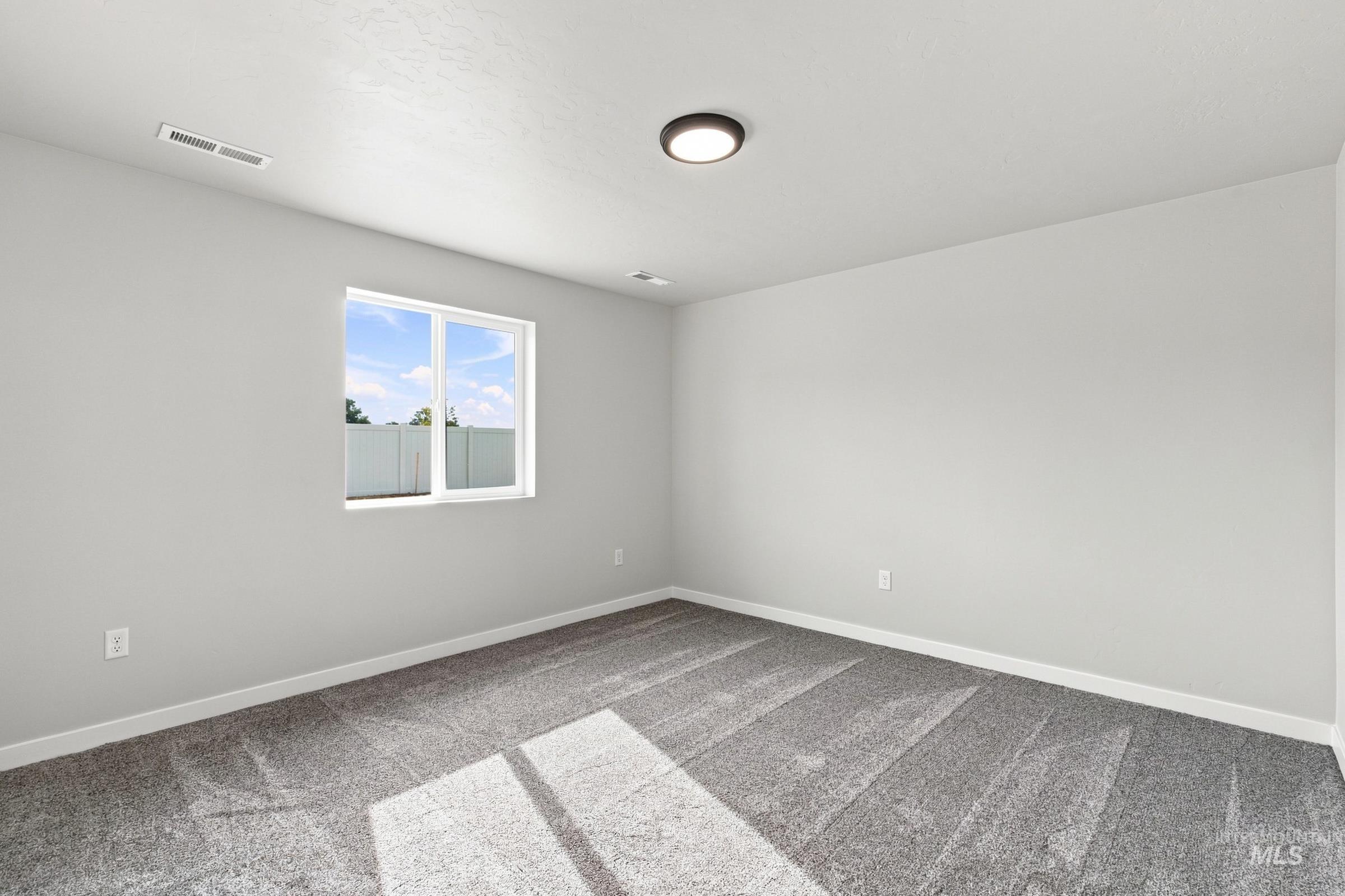 304 Benbrook Ave Property Photo 17