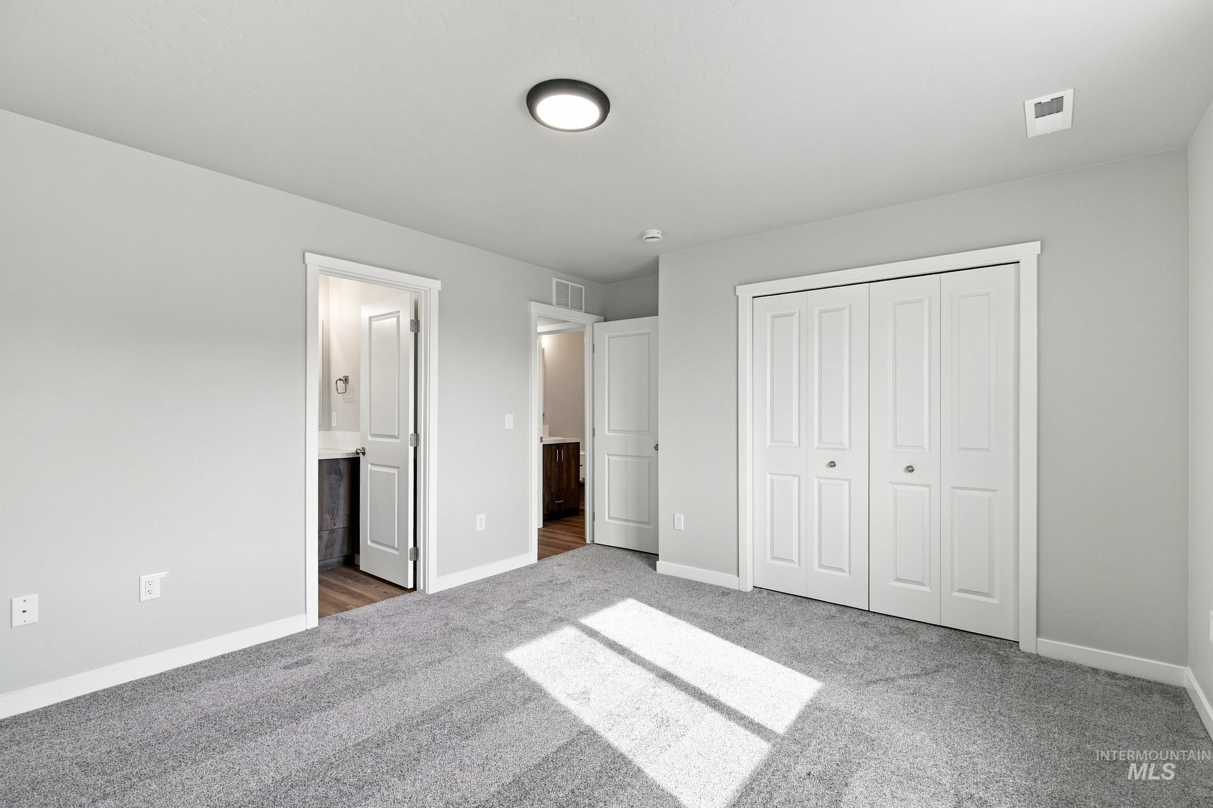304 Benbrook Ave Property Photo 18