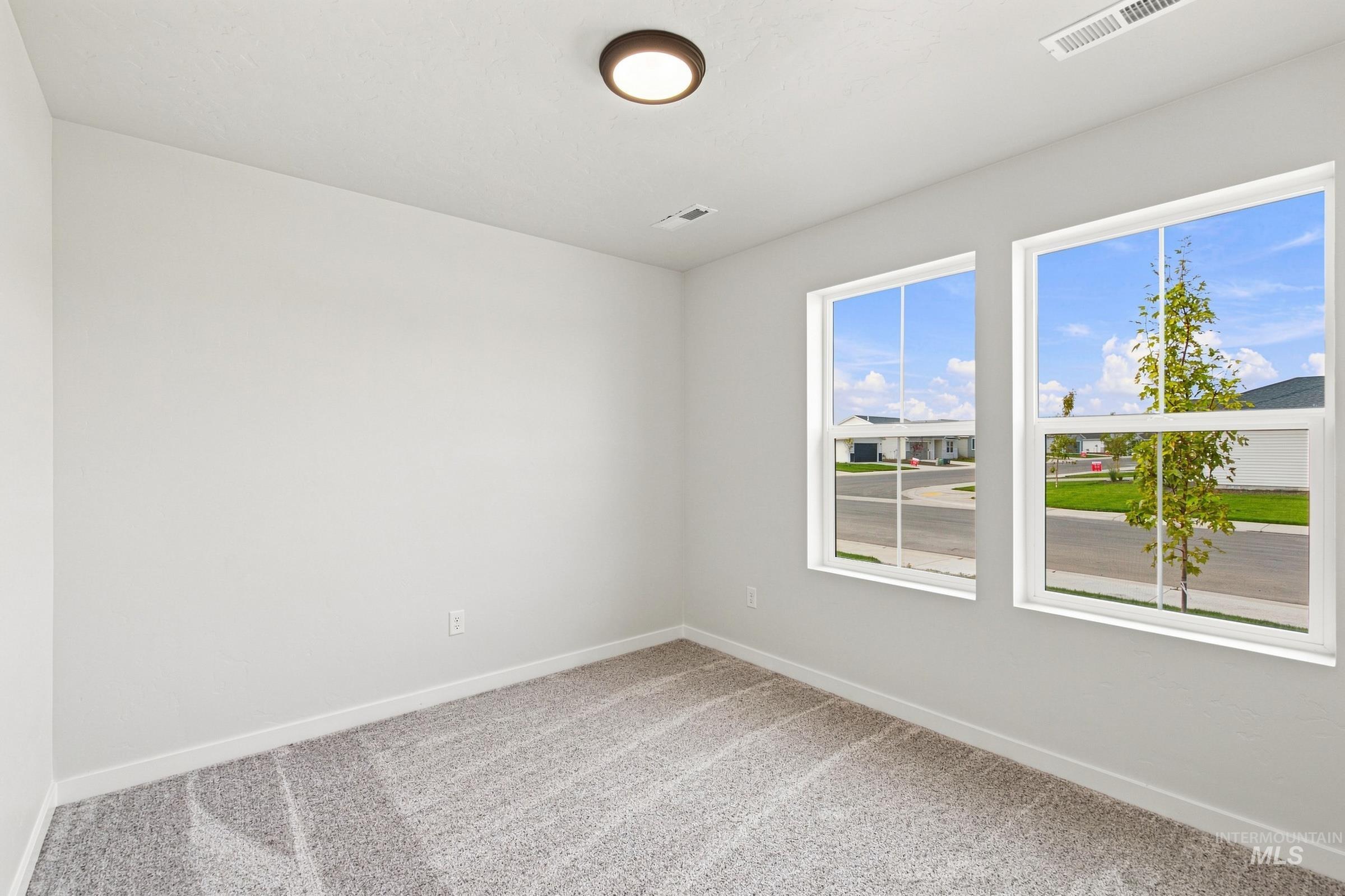 224 Benbrook Ave Property Photo 11