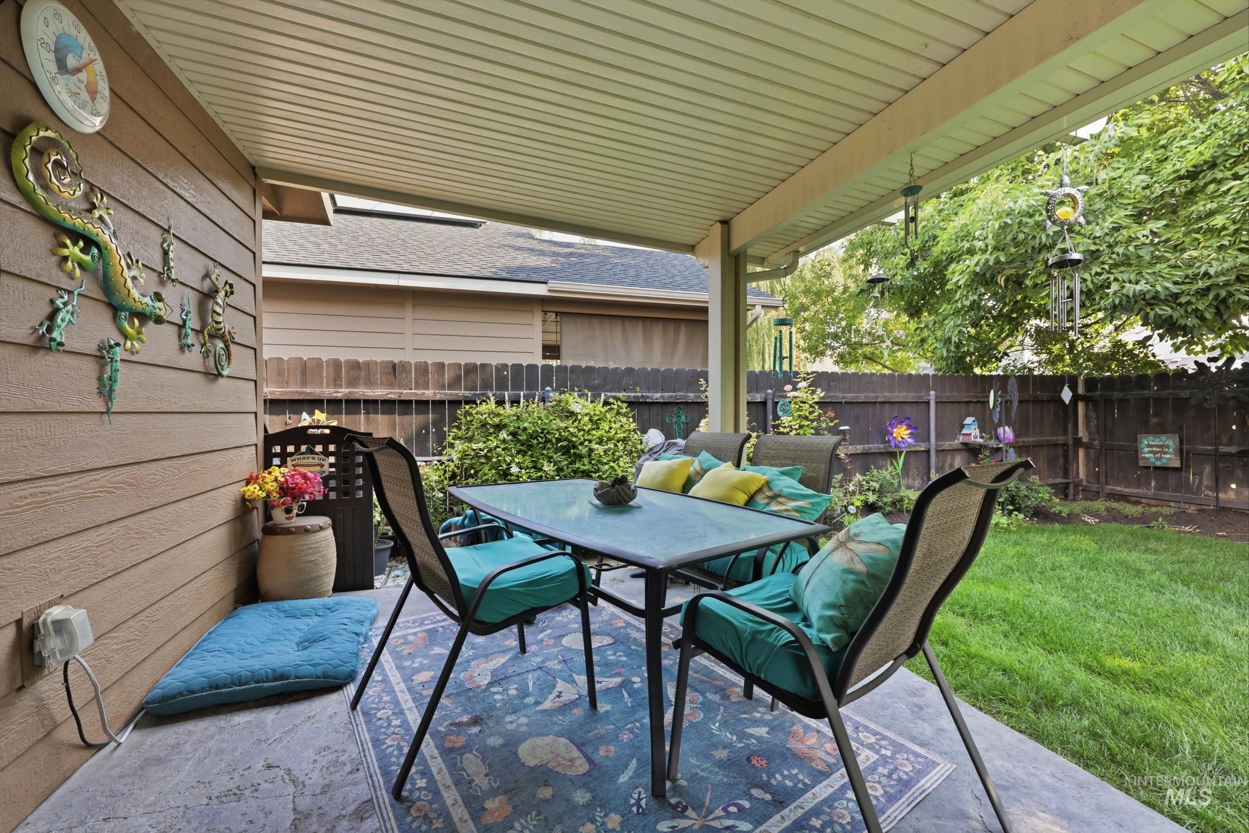 6816 S Mistyglen Property Photo 27