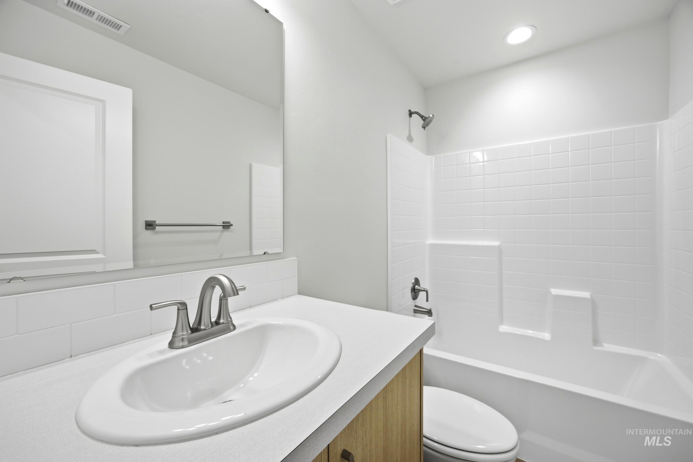 4320 Dayton St Property Photo 18