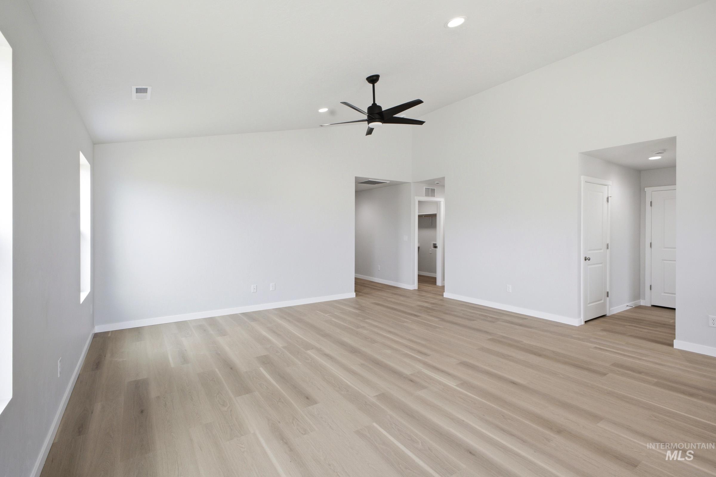 3193 W Animas Creek Dr Property Photo 8