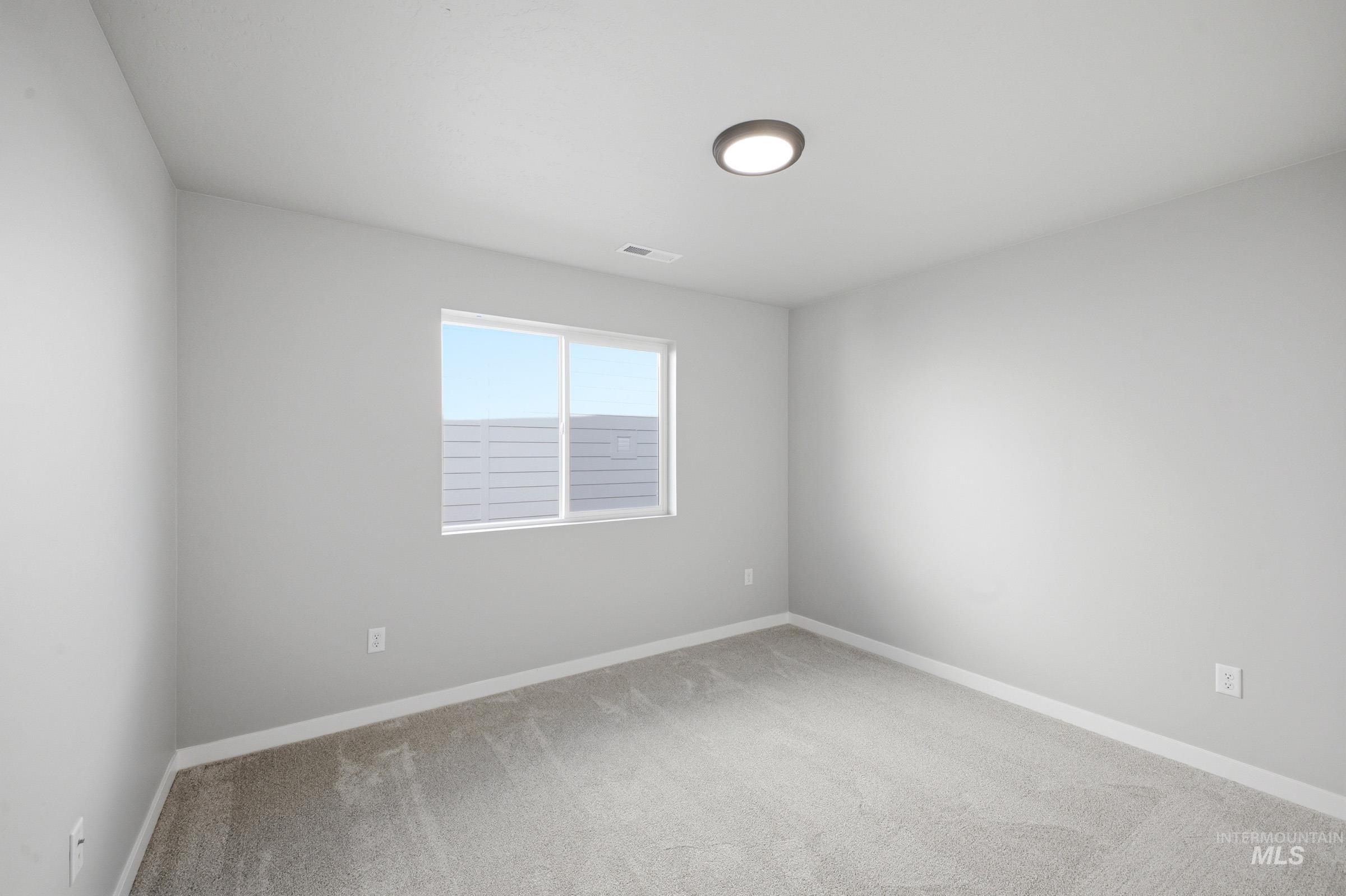 5107 S Bleachfield Ave Property Photo 10