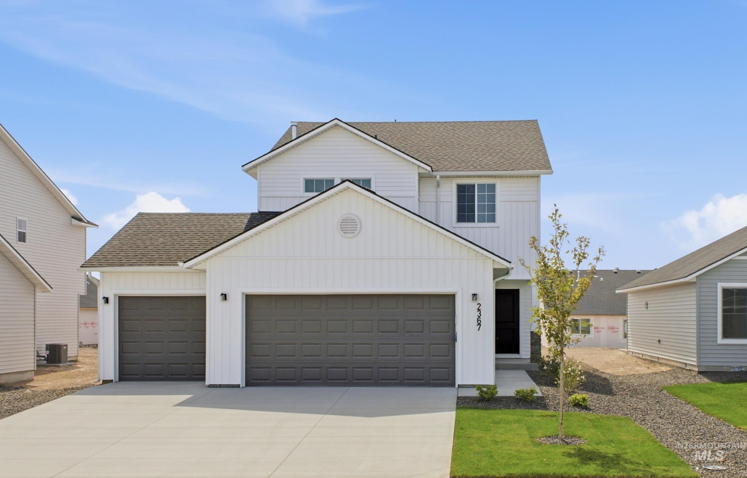 2367 W Red Jasper Dr Property Photo 1