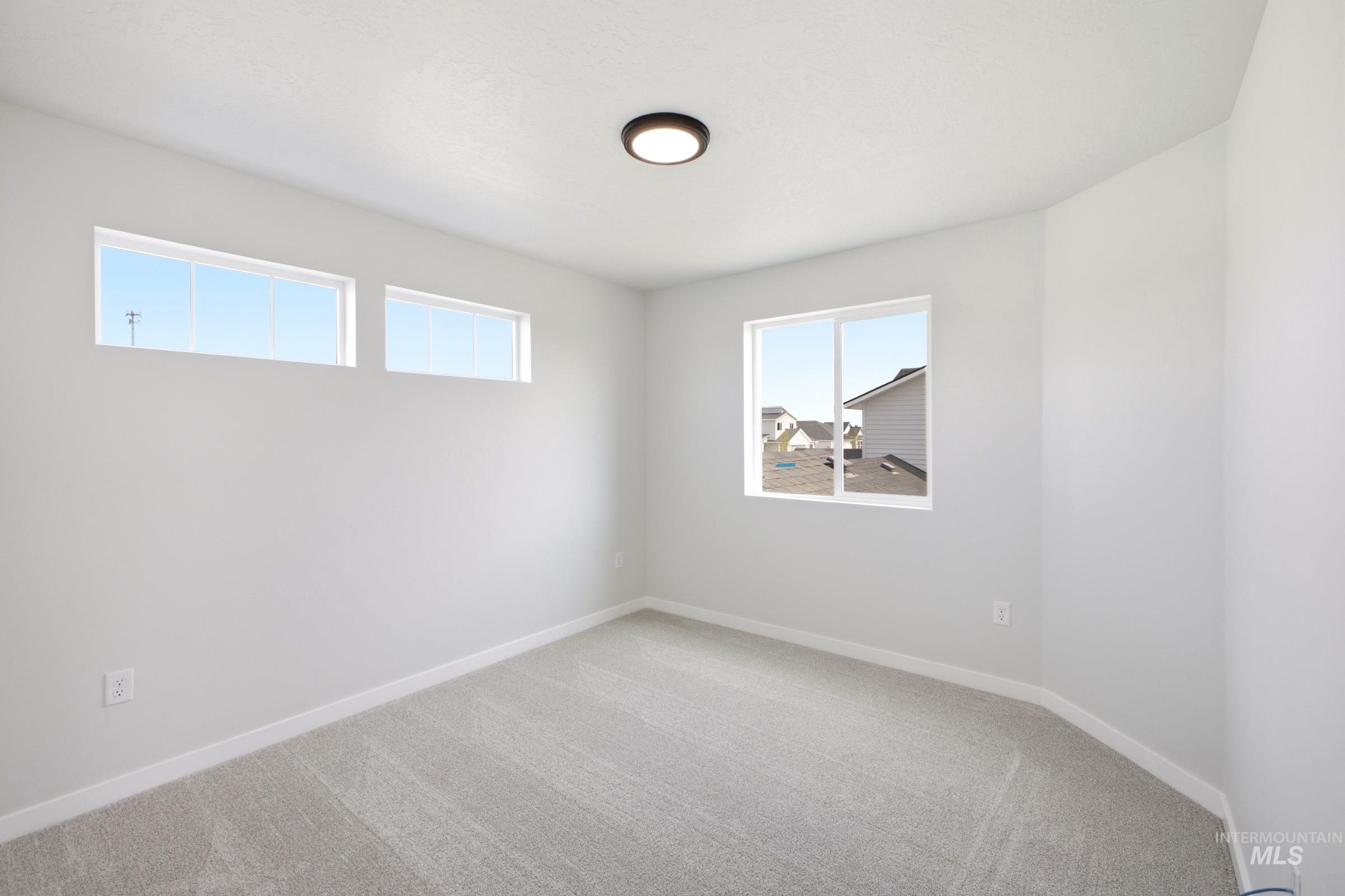2367 W Red Jasper Dr Property Photo 15
