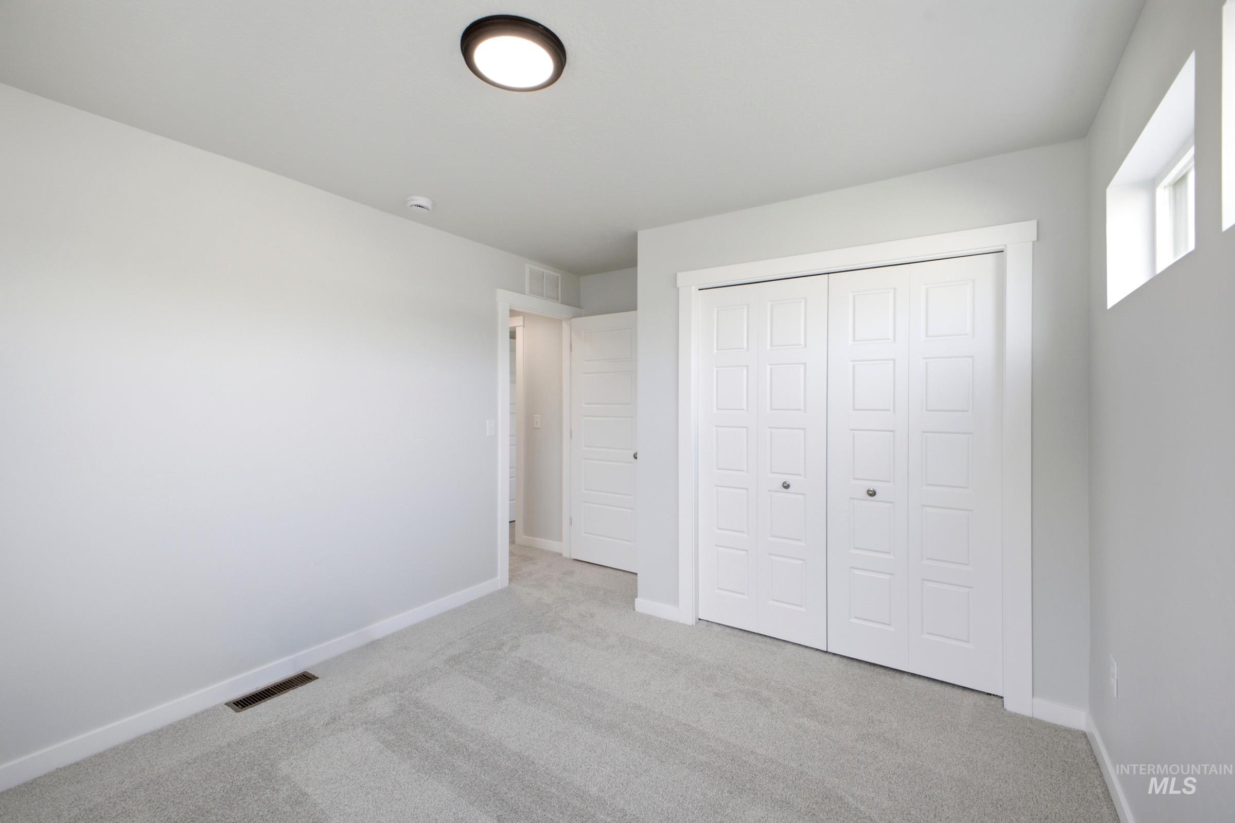 2367 W Red Jasper Dr Property Photo 16