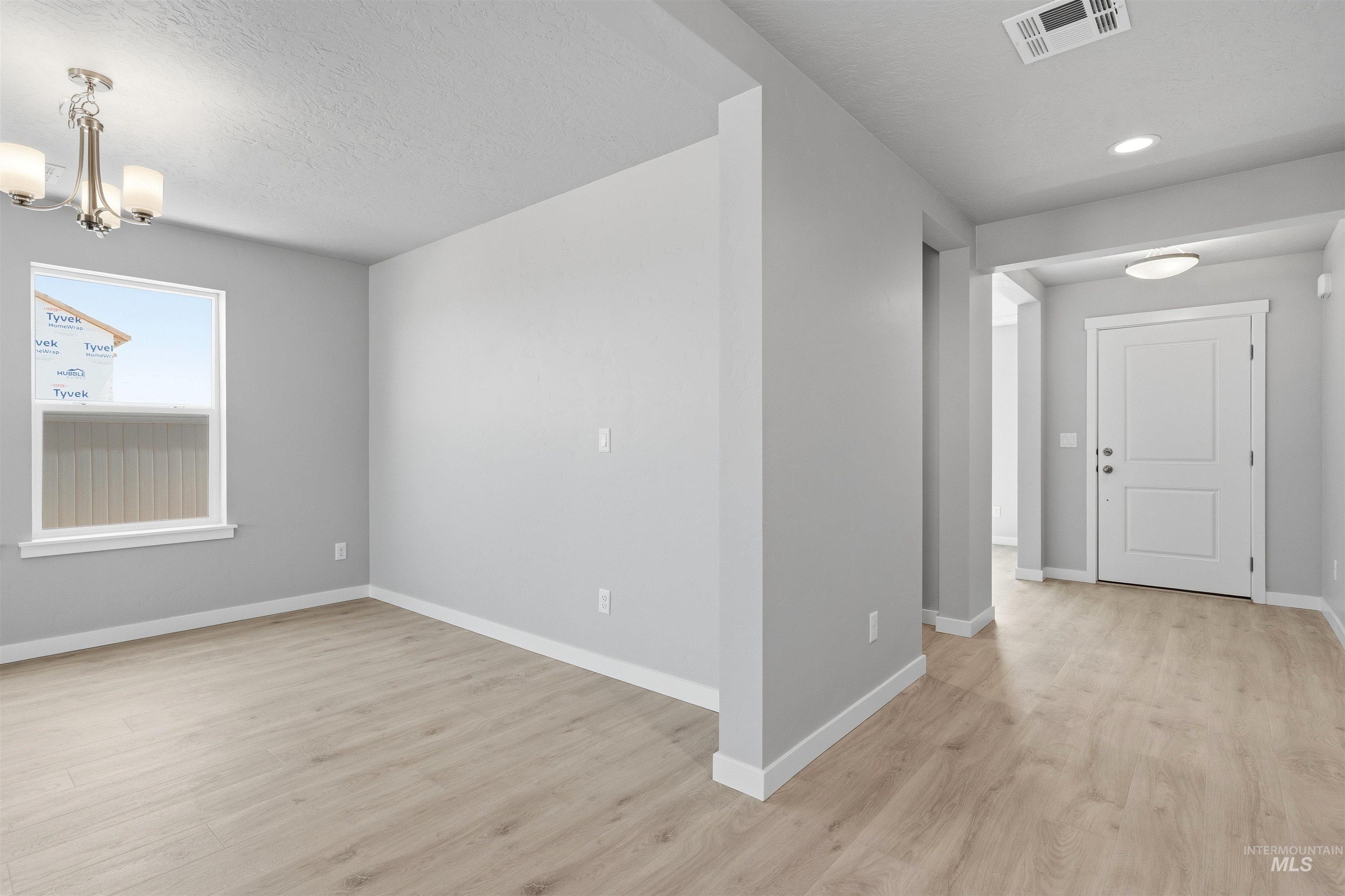 1532 Longford St Property Photo 18