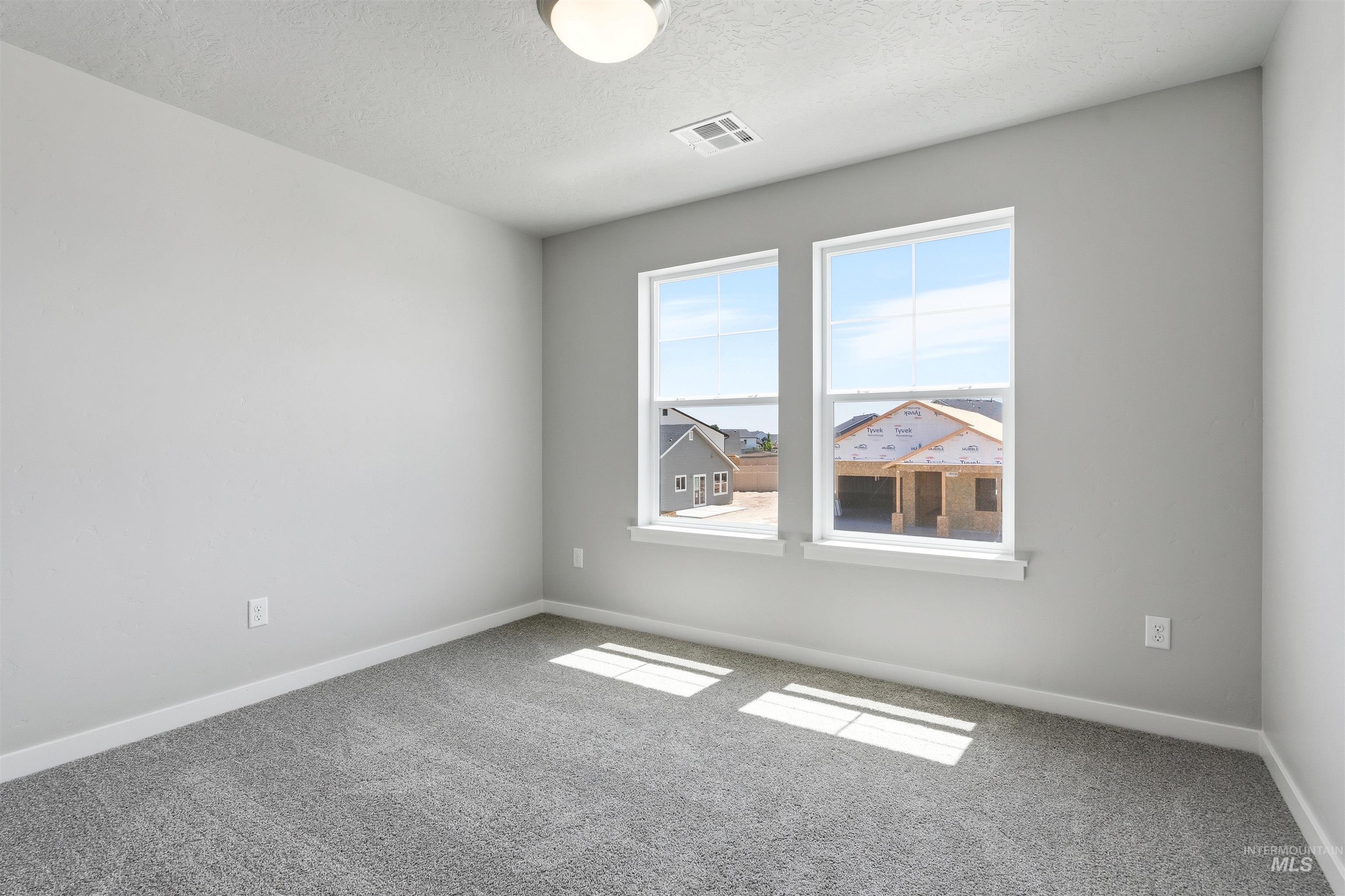 1532 Longford St Property Photo 28