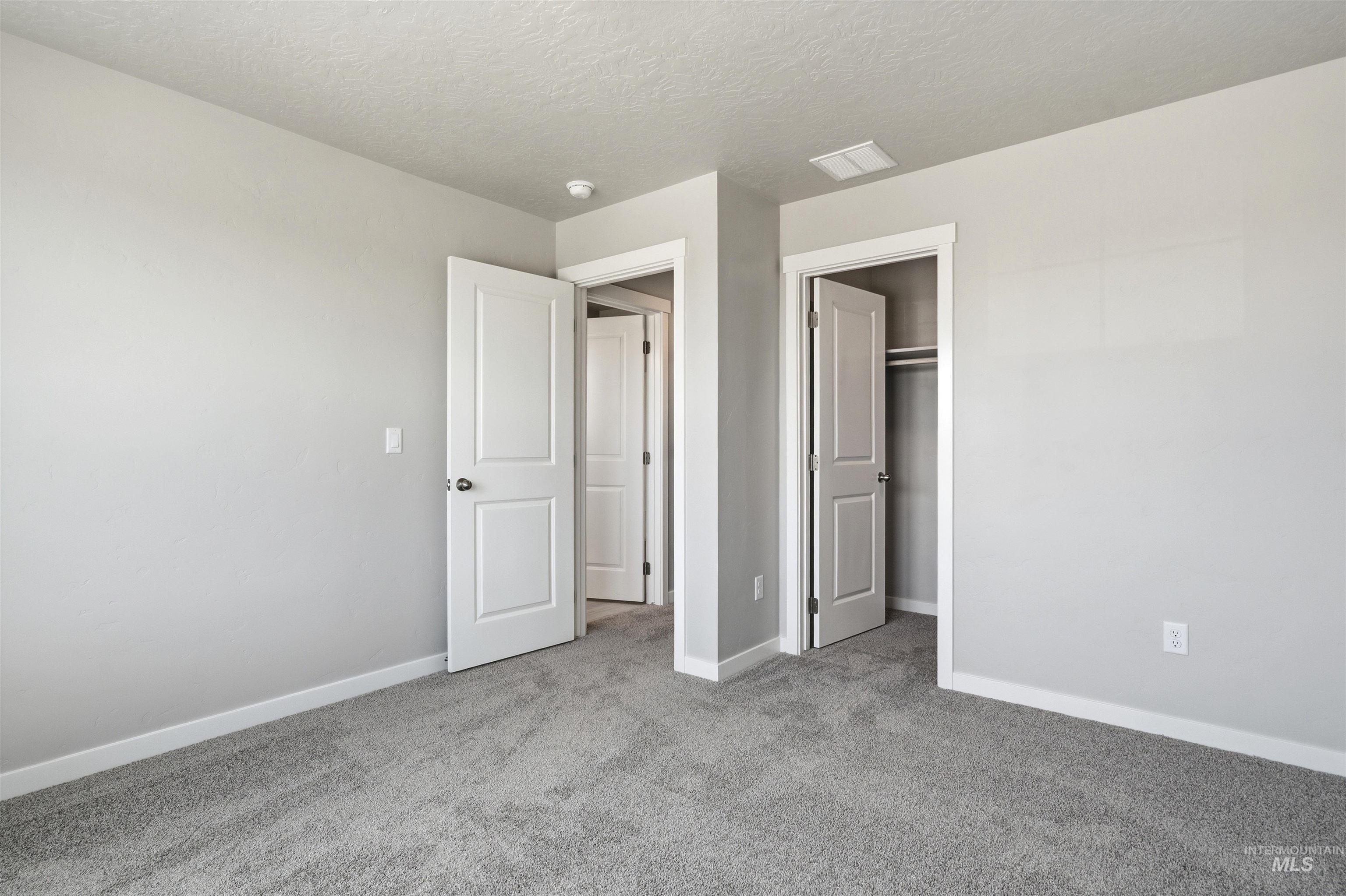 1532 Longford St Property Photo 29