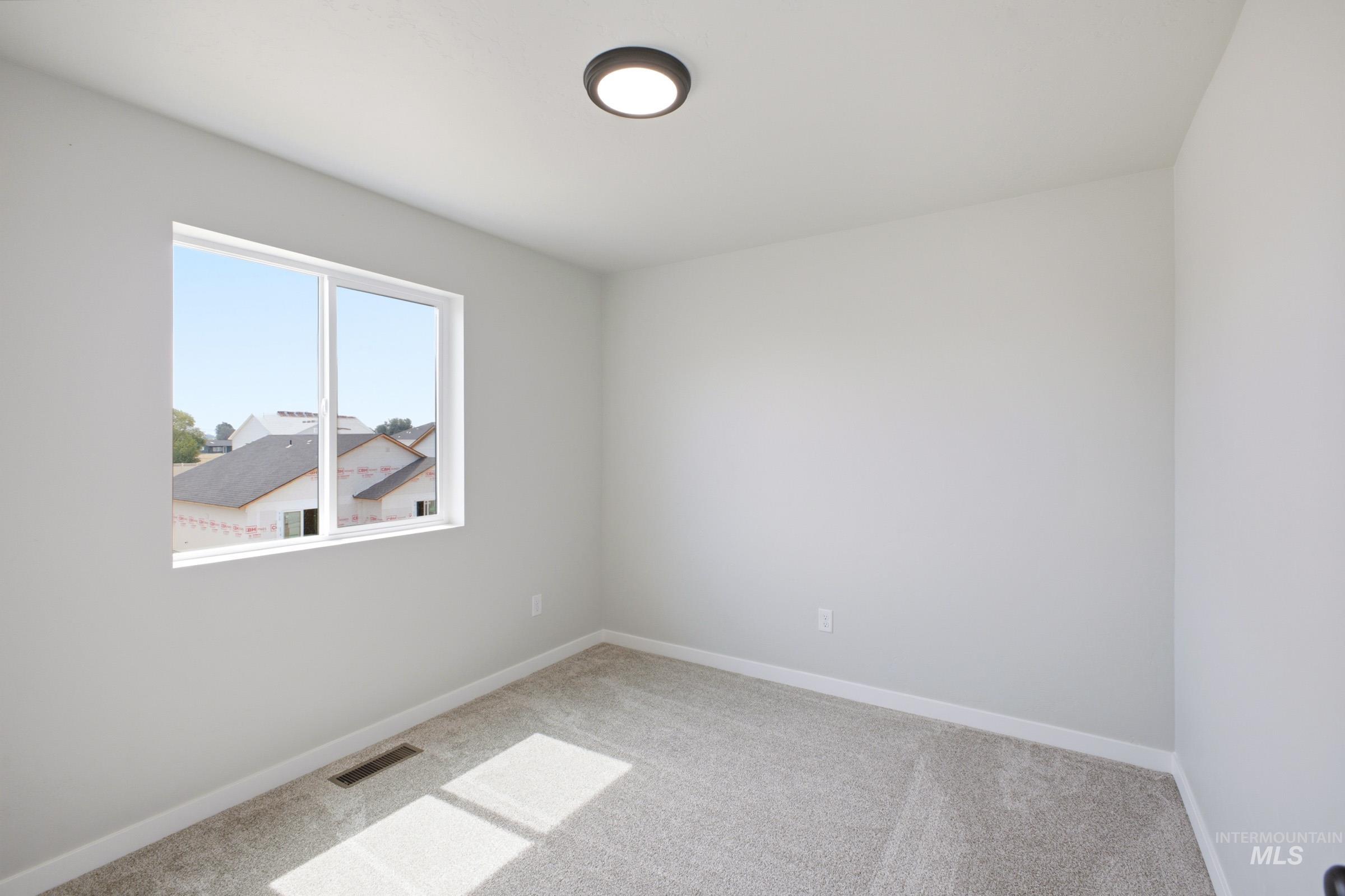 2355 W Red Jasper Dr Property Photo 15