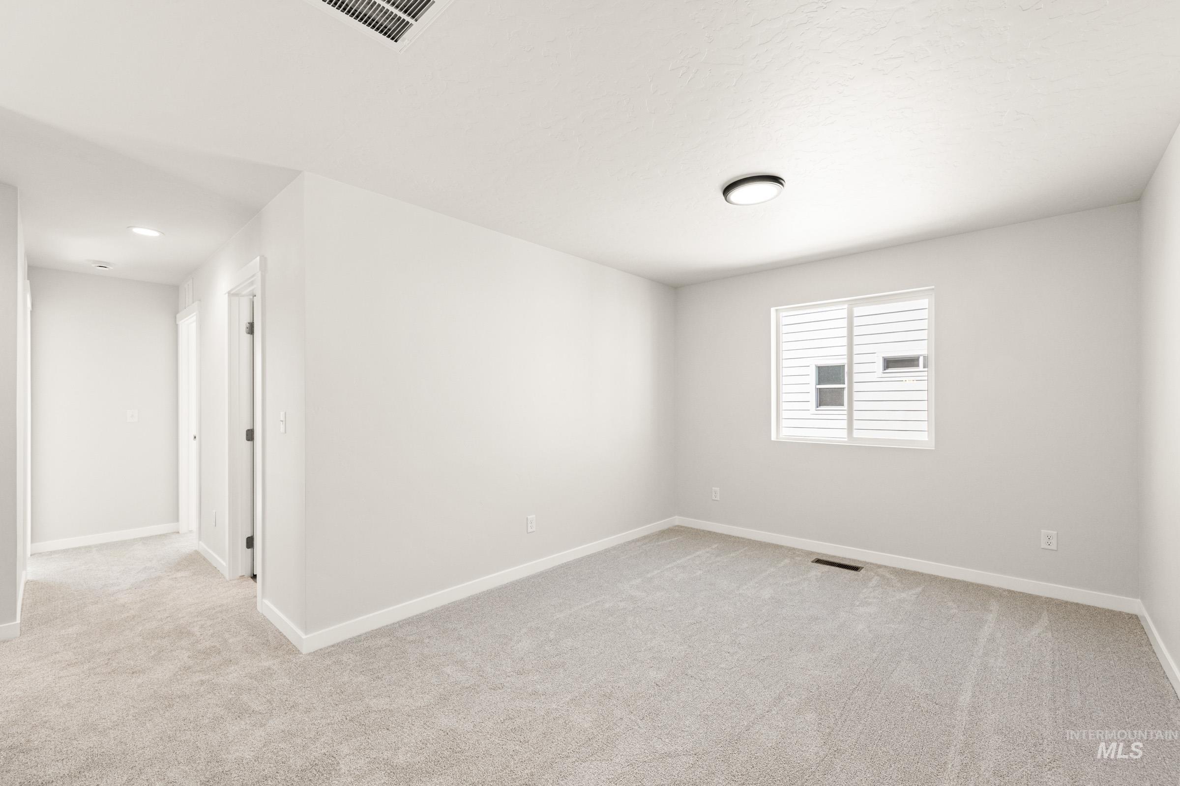 2355 W Red Jasper Dr Property Photo 16