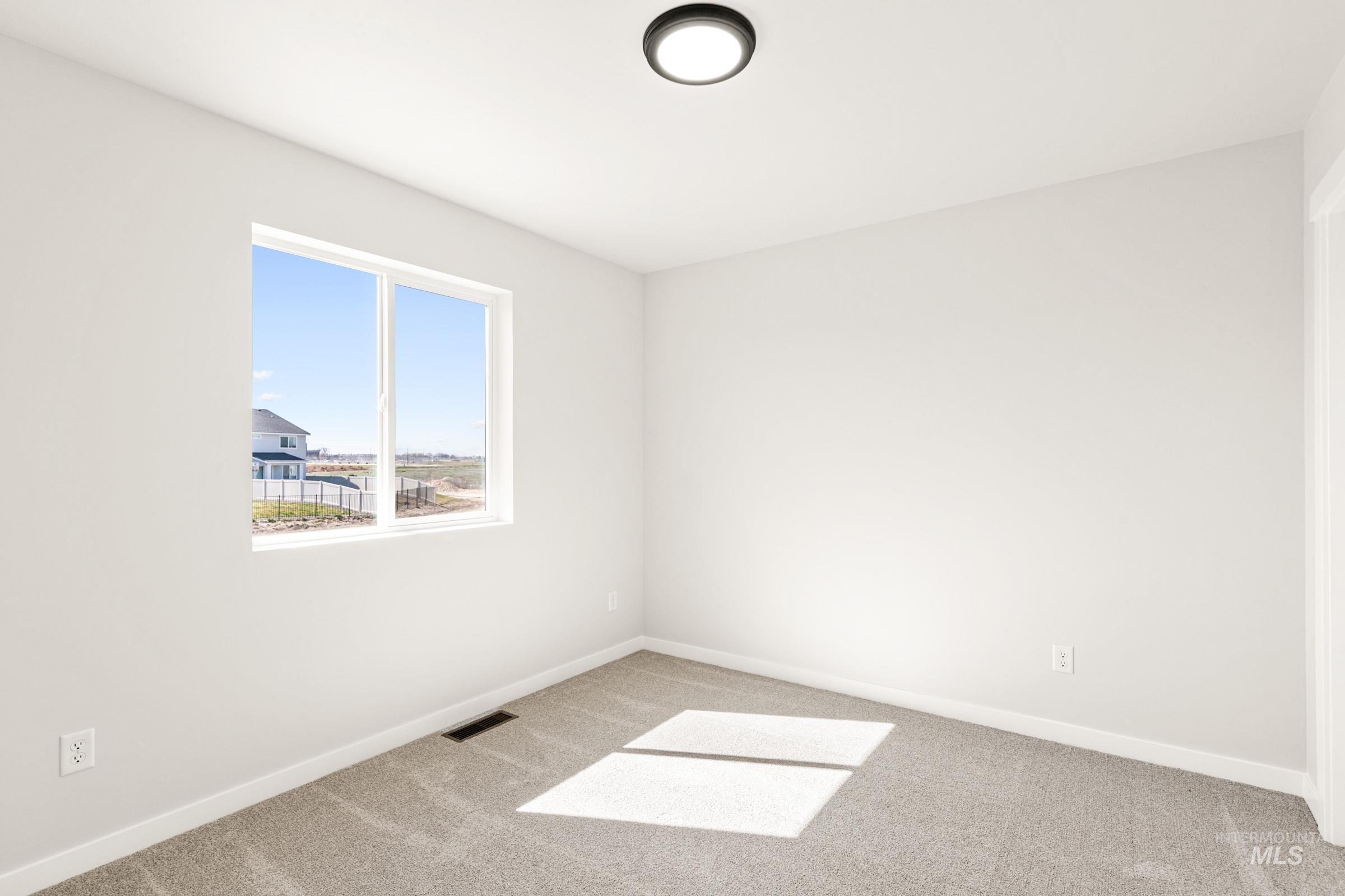 2355 W Red Jasper Dr Property Photo 20