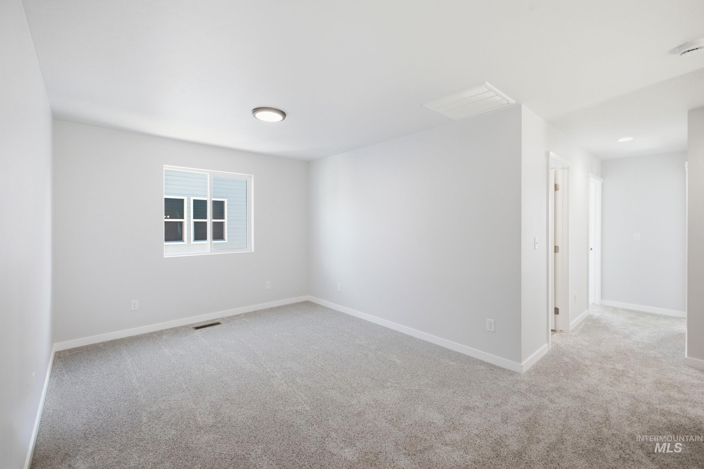 2375 W Fallon Lp Property Photo 13