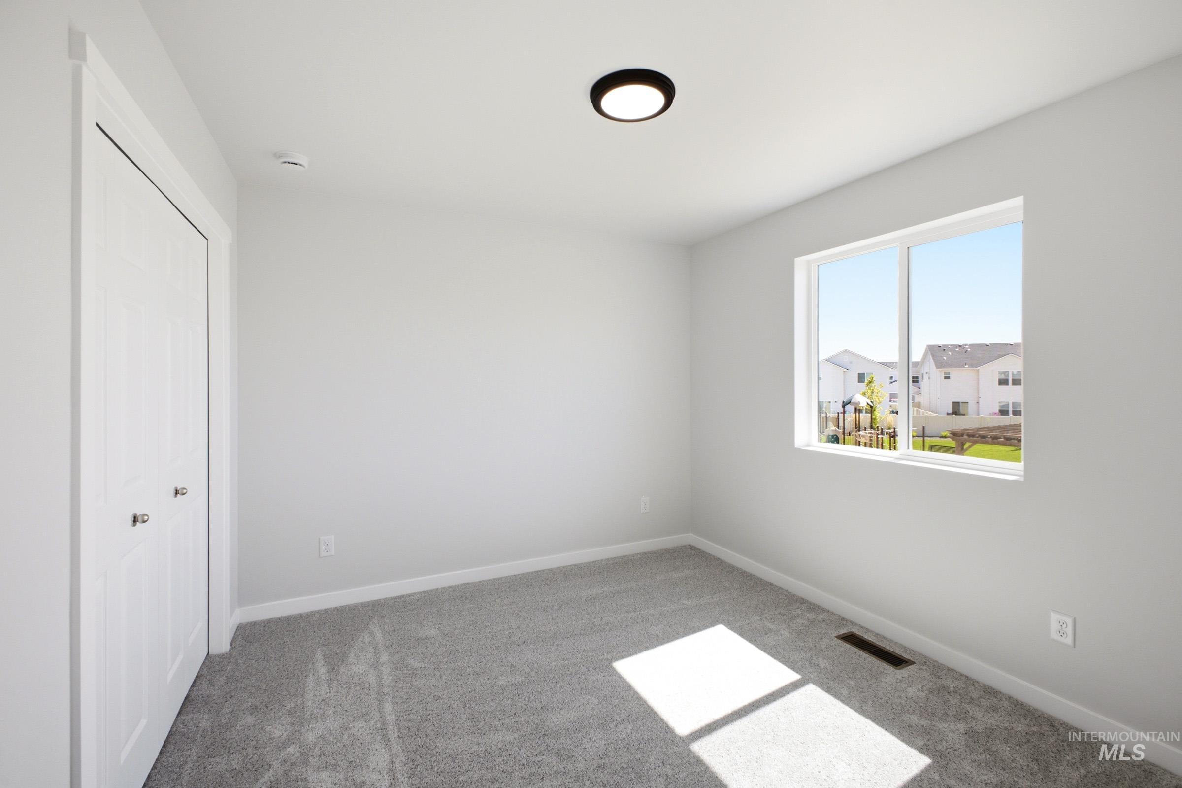 2375 W Fallon Lp Property Photo 15