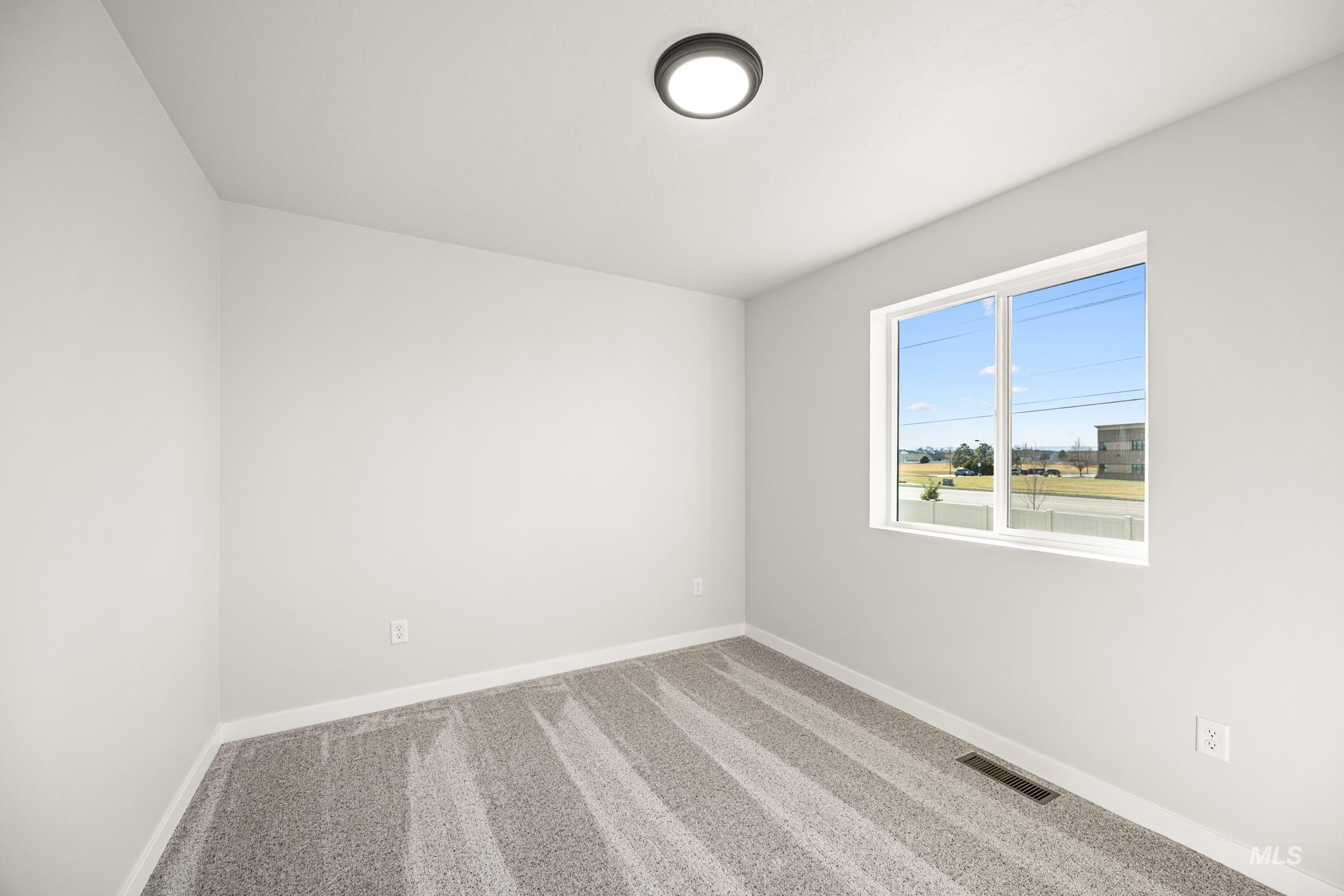 2375 W Fallon Lp Property Photo 19