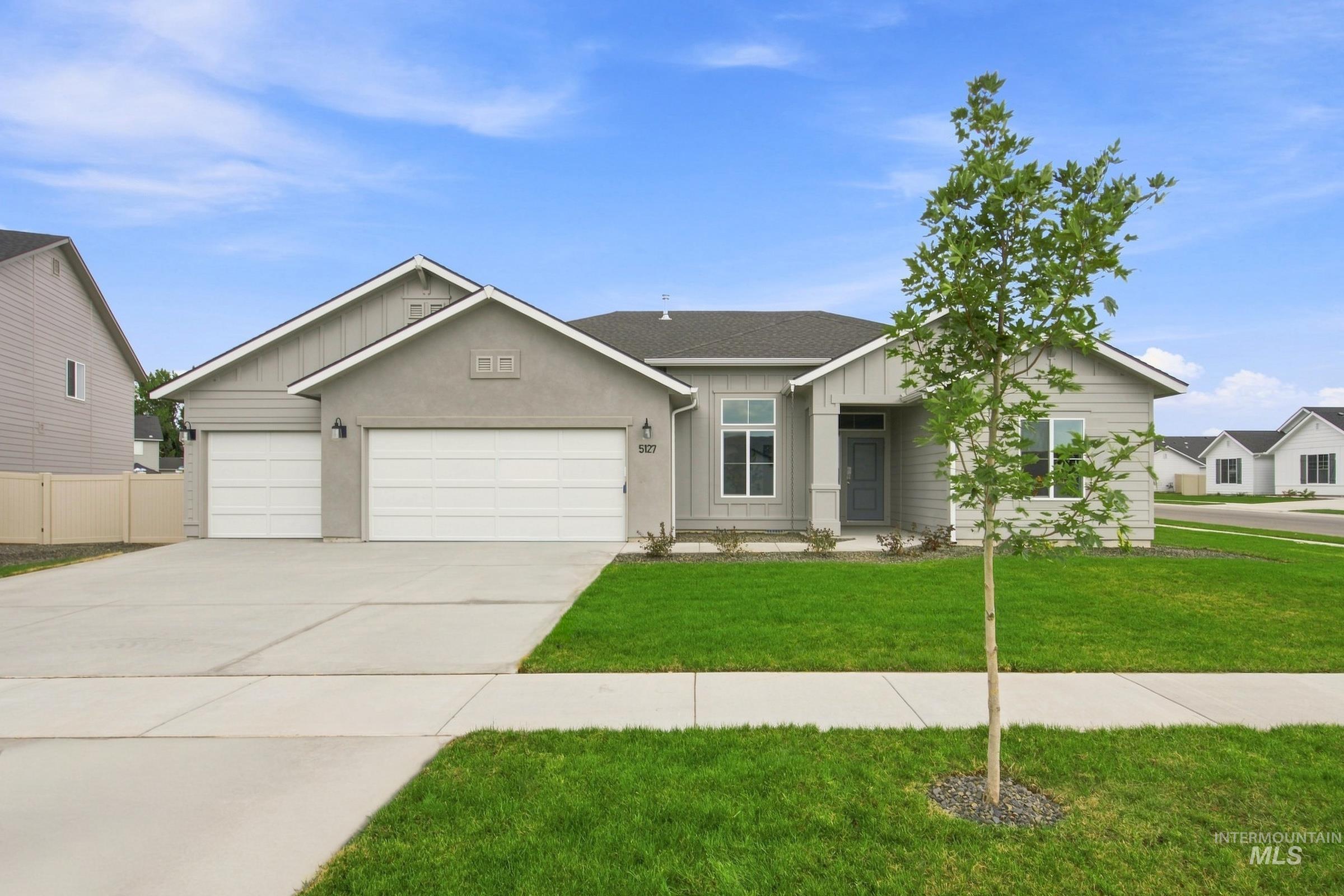 5127 S Edgecomb Way Property Photo 1