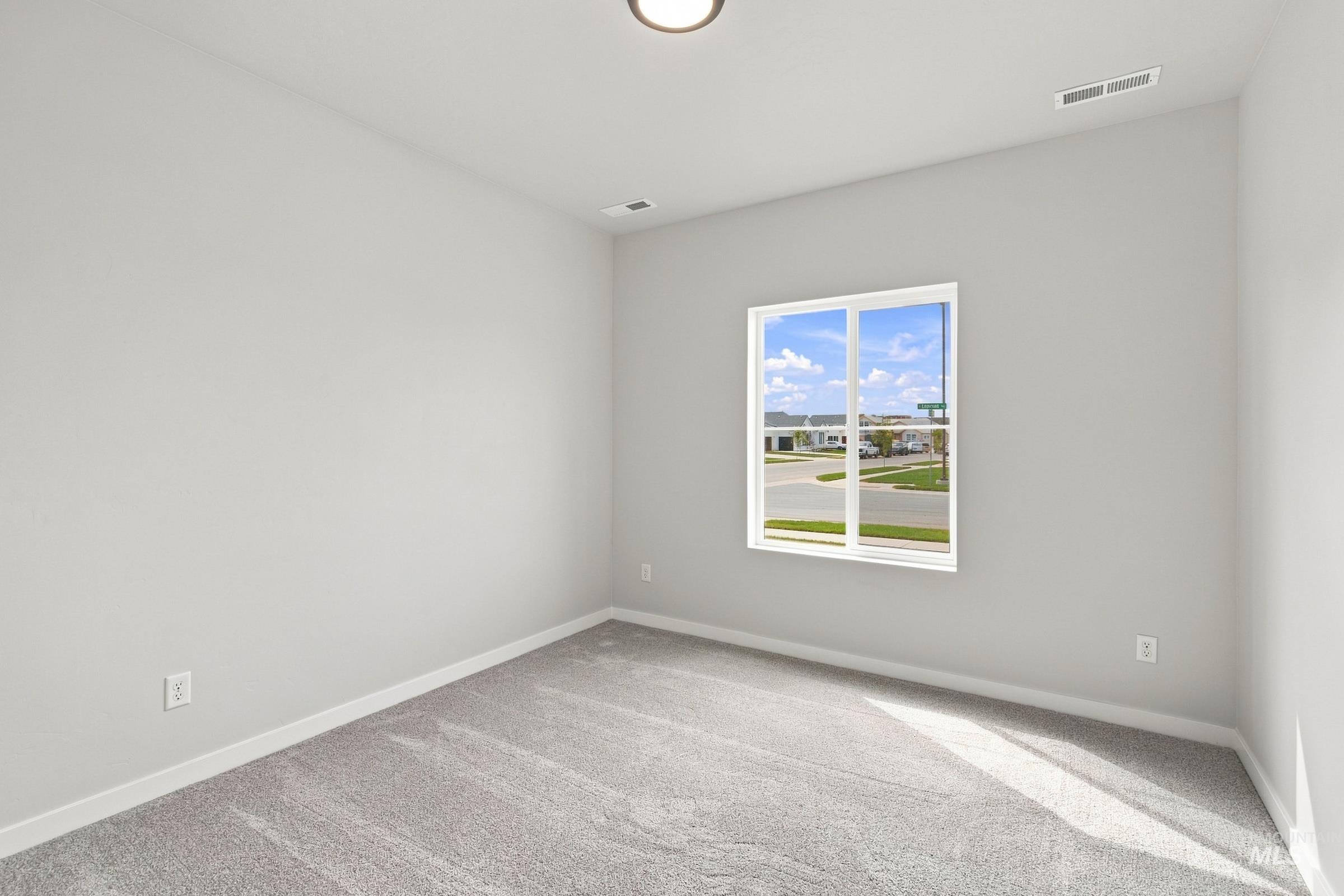 5127 S Edgecomb Way Property Photo 13