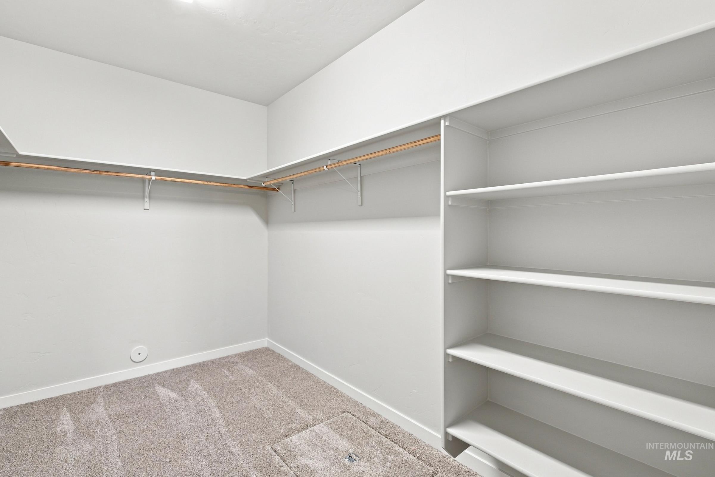 5127 S Edgecomb Way Property Photo 25
