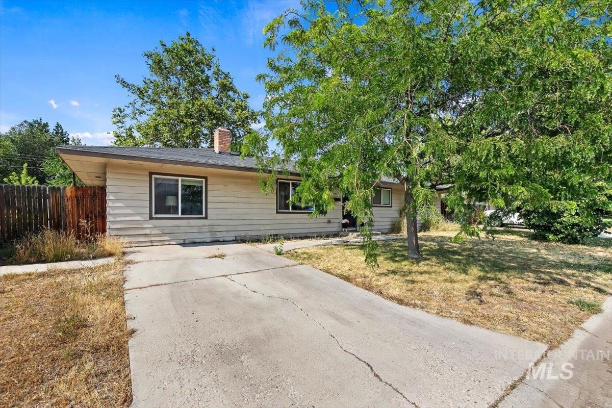 3902 W St Andrews Property Photo 2
