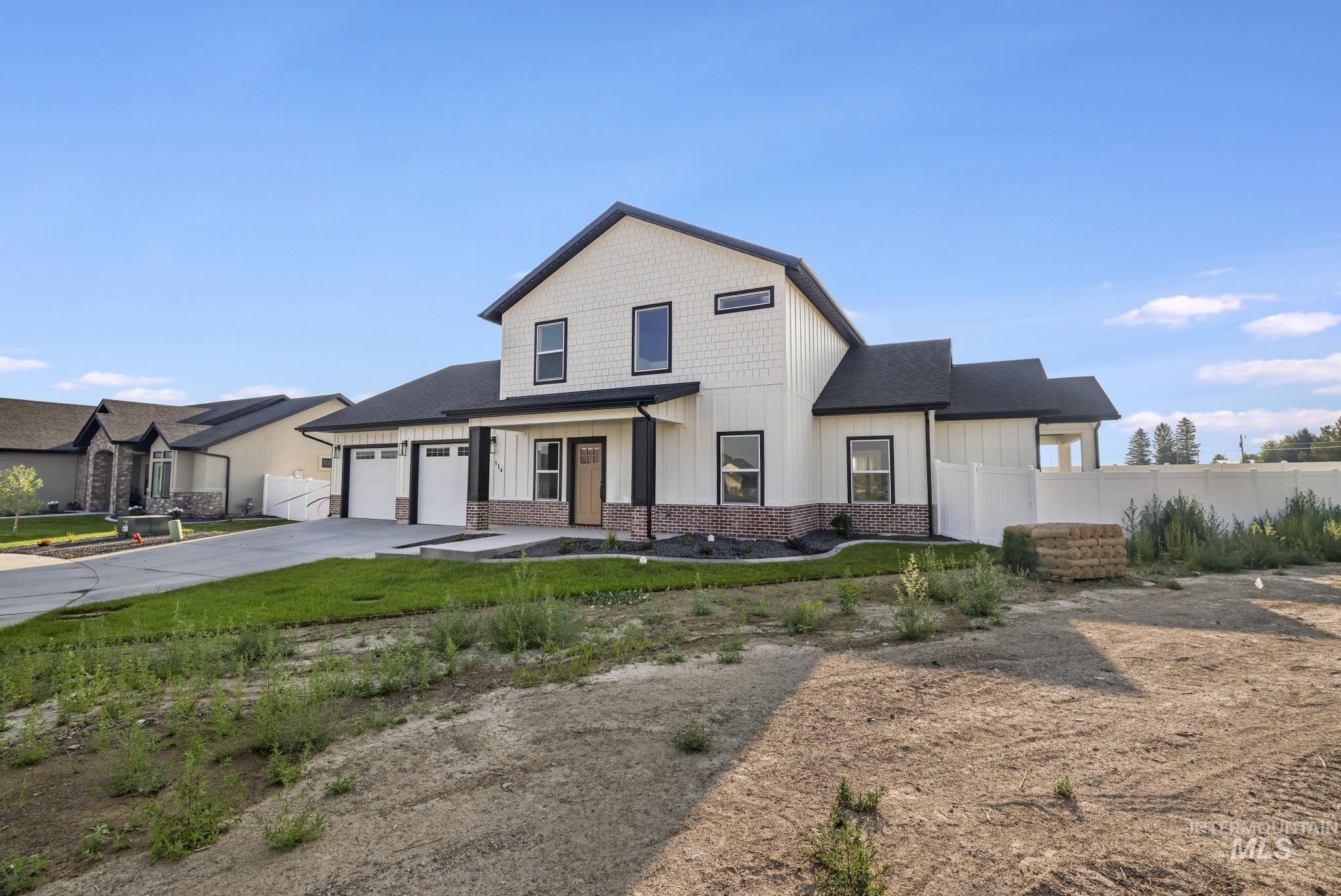 514 Full Moon Way Property Photo 3