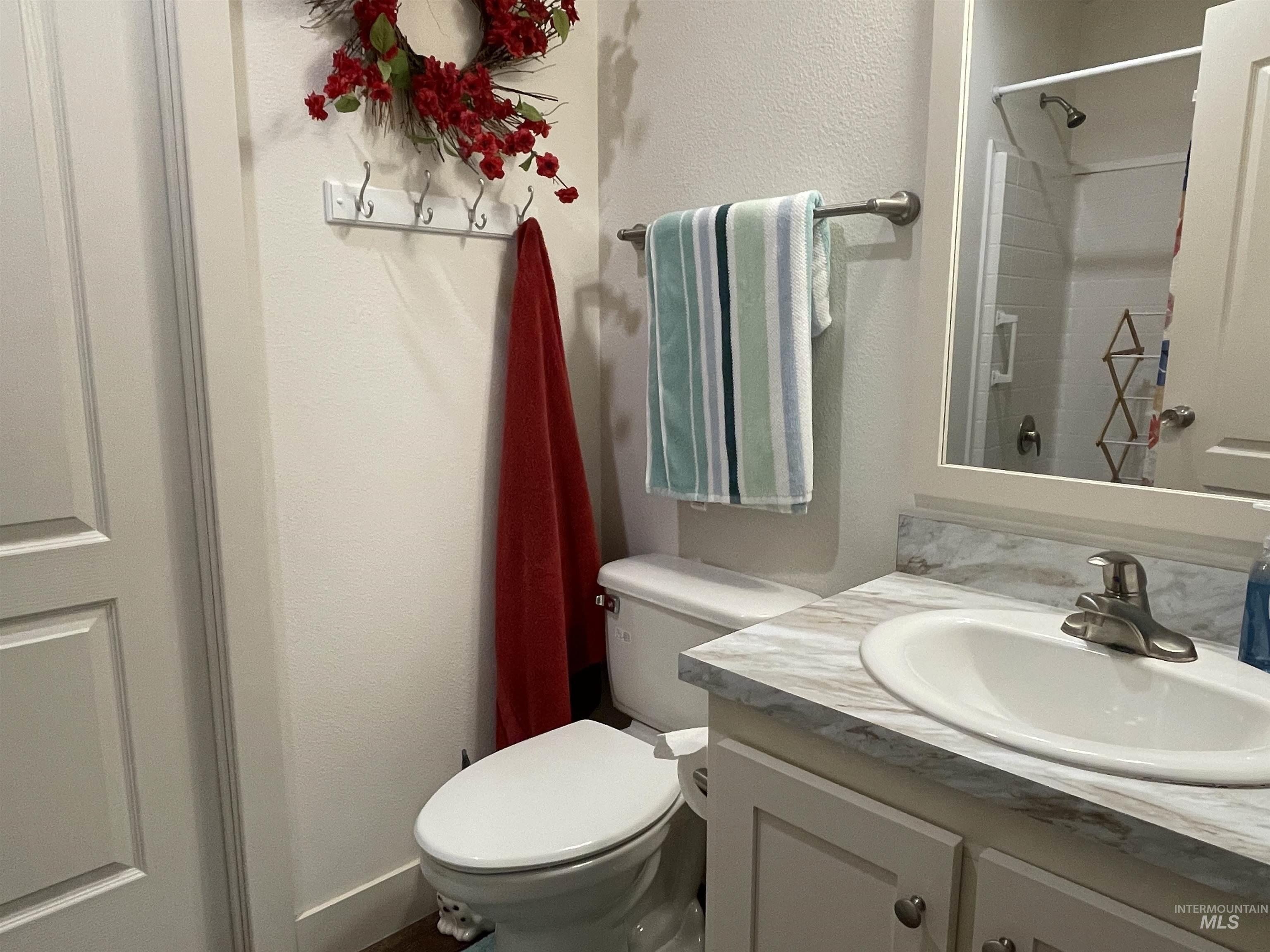 2750 Alden Drive Property Photo 11
