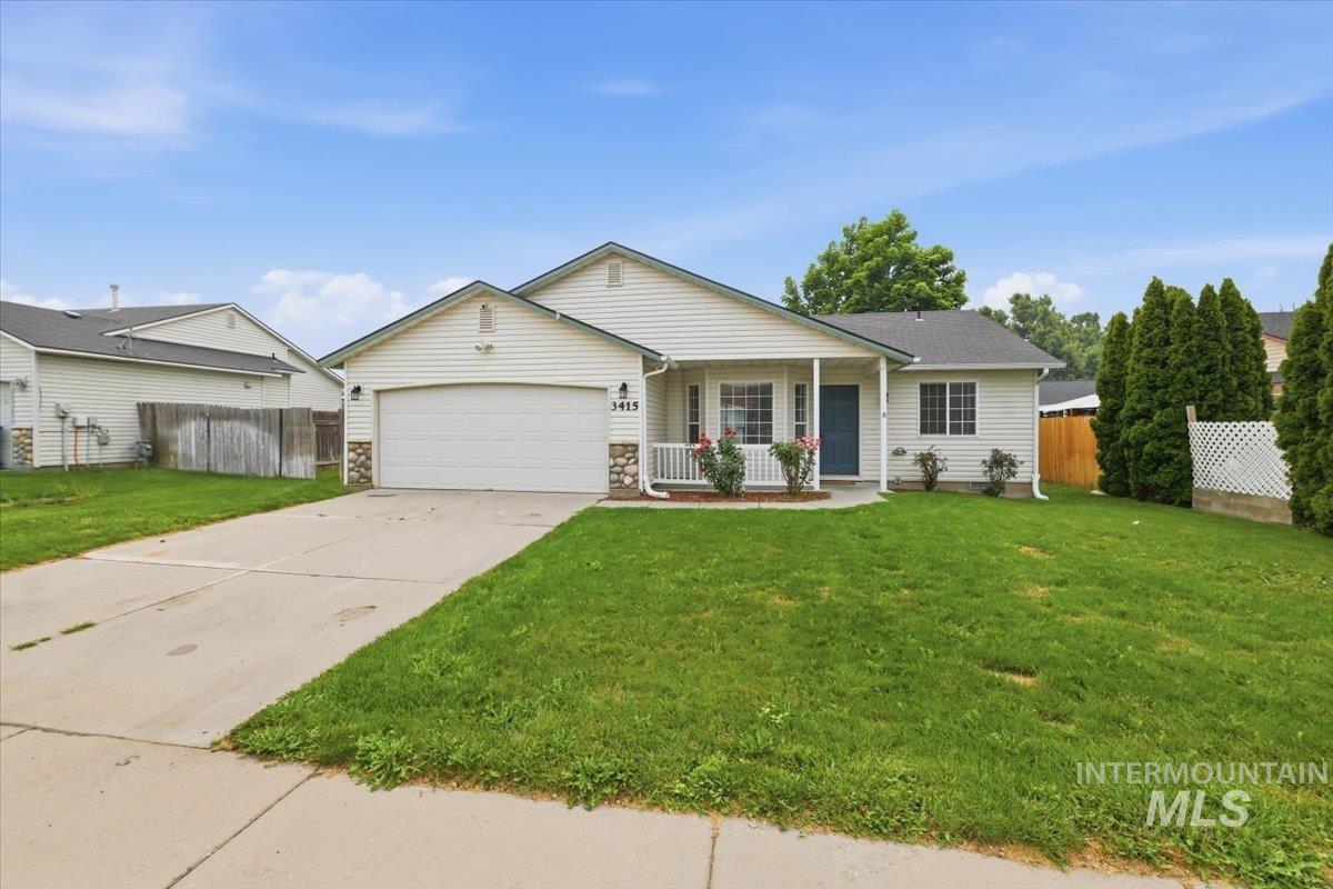 3415 E Sherman Property Photo 1