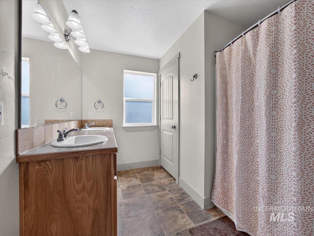 1078 Dittman Dr Property Photo 25