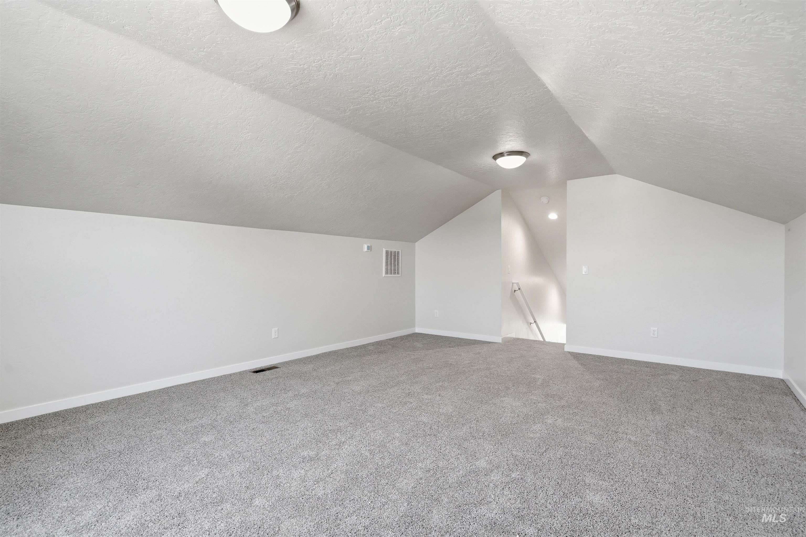 1652 Longford St Property Photo 19