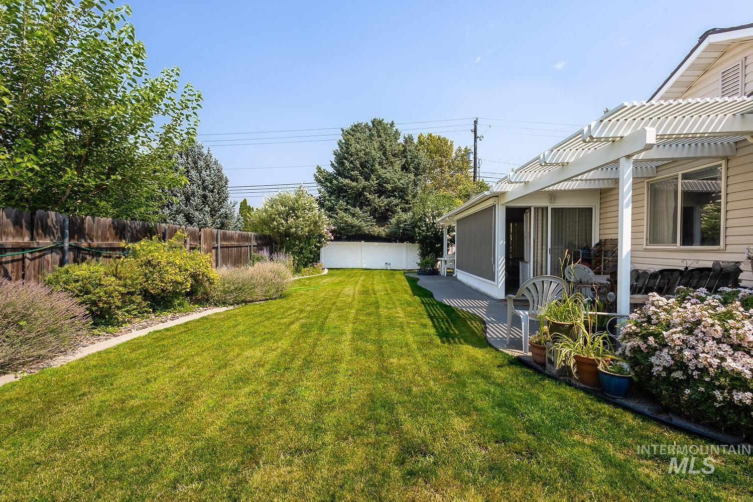 1507 S Willow Creek Property Photo 39
