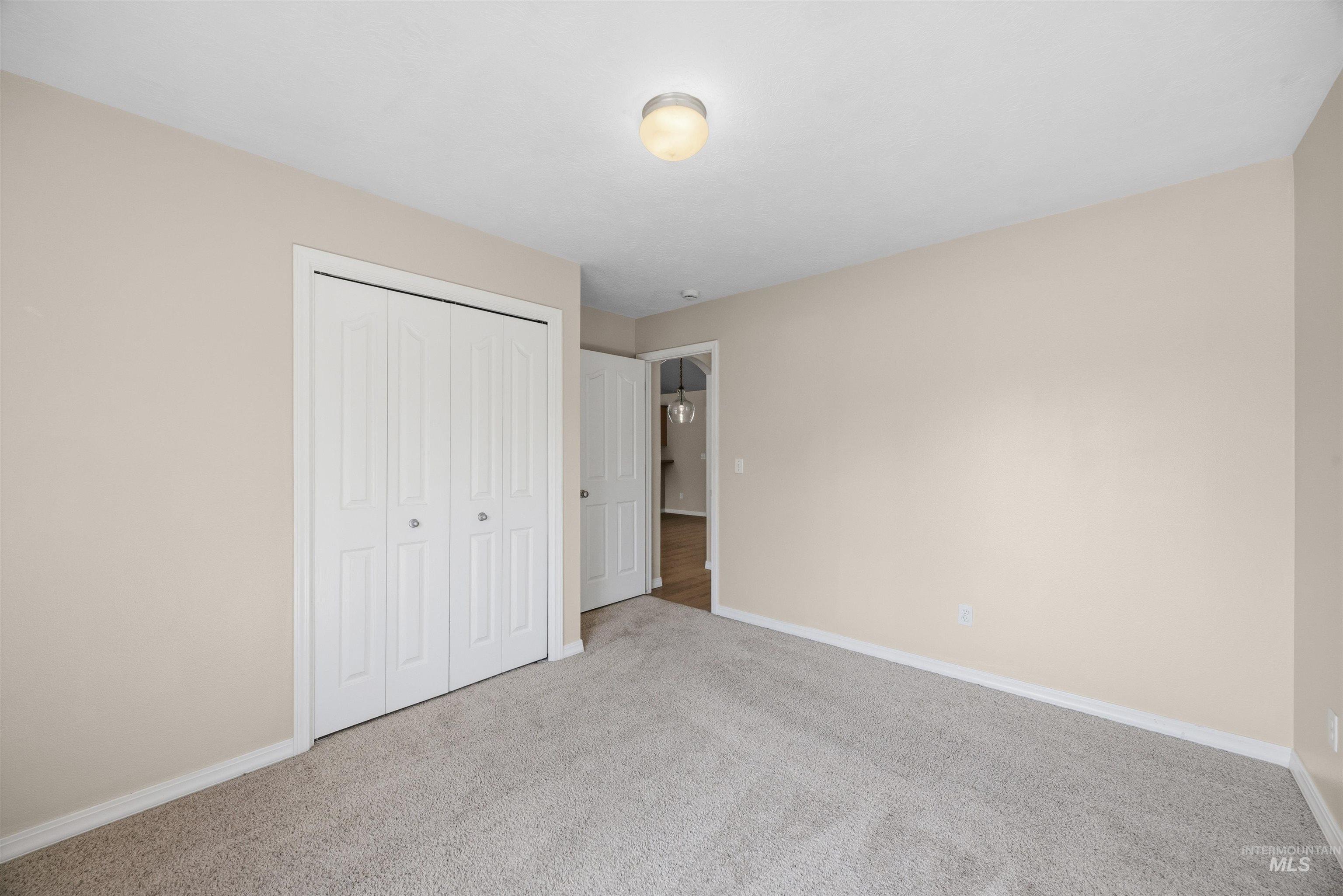 2129 N Cool Springs Ave Property Photo 22