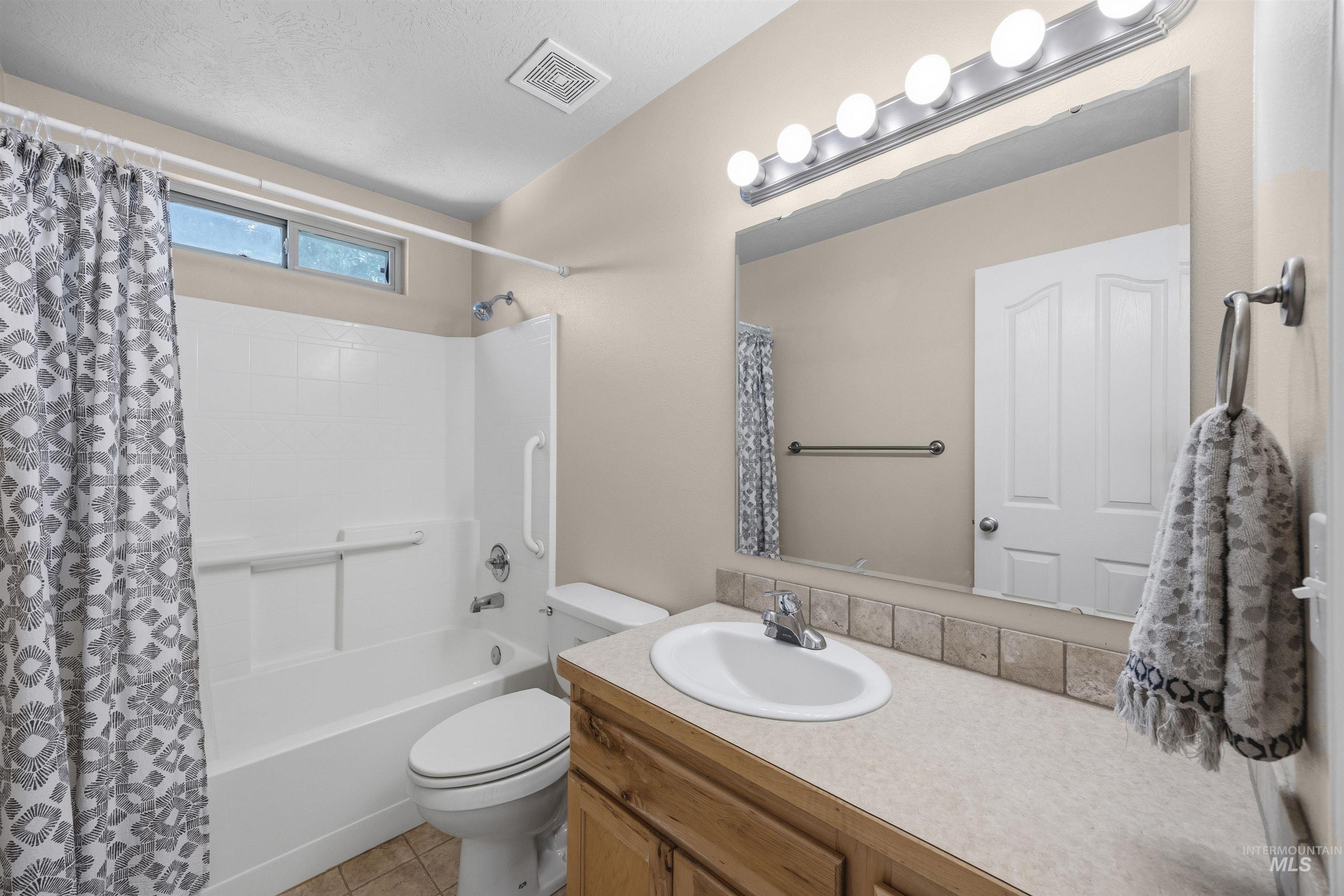 2129 N Cool Springs Ave Property Photo 23
