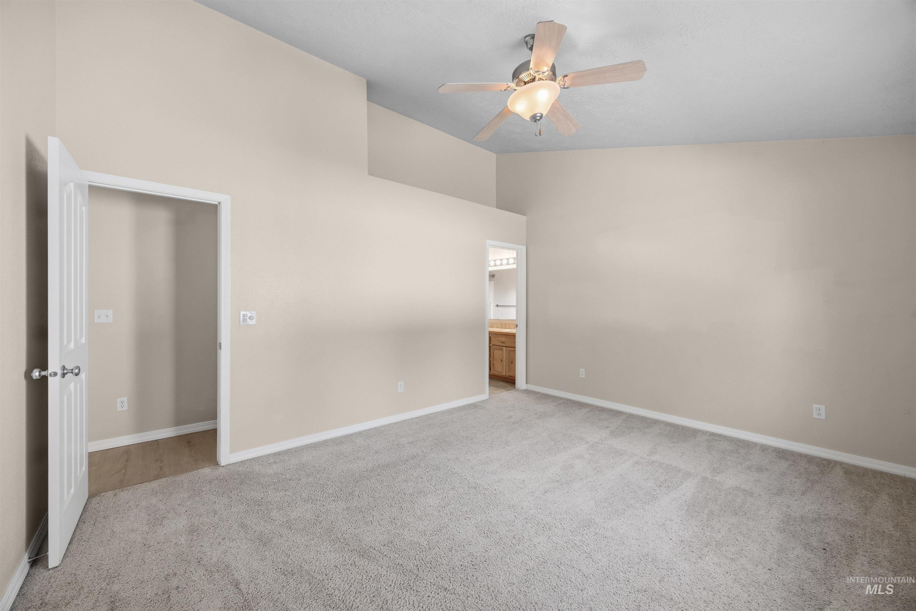2129 N Cool Springs Ave Property Photo 28