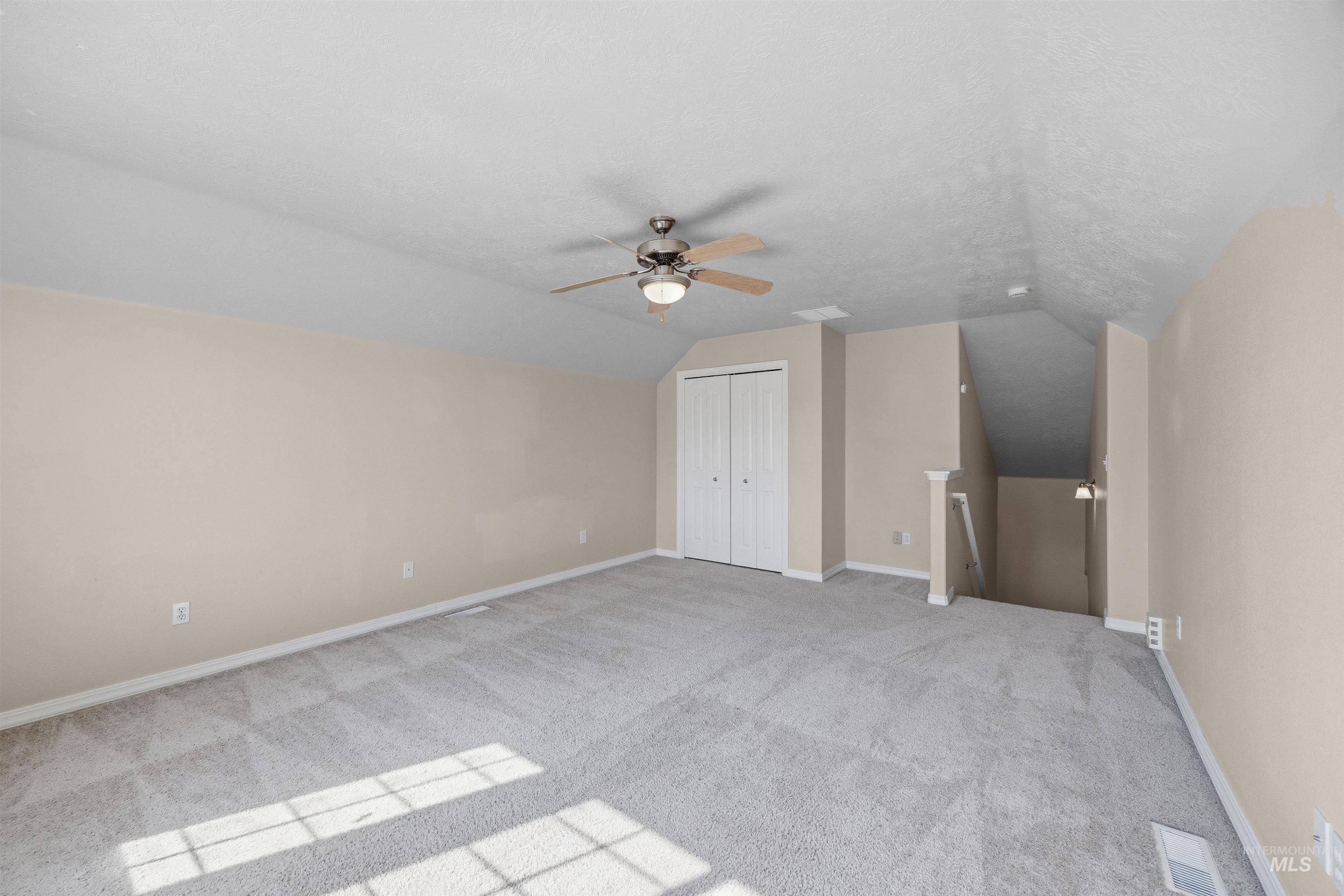 2129 N Cool Springs Ave Property Photo 33