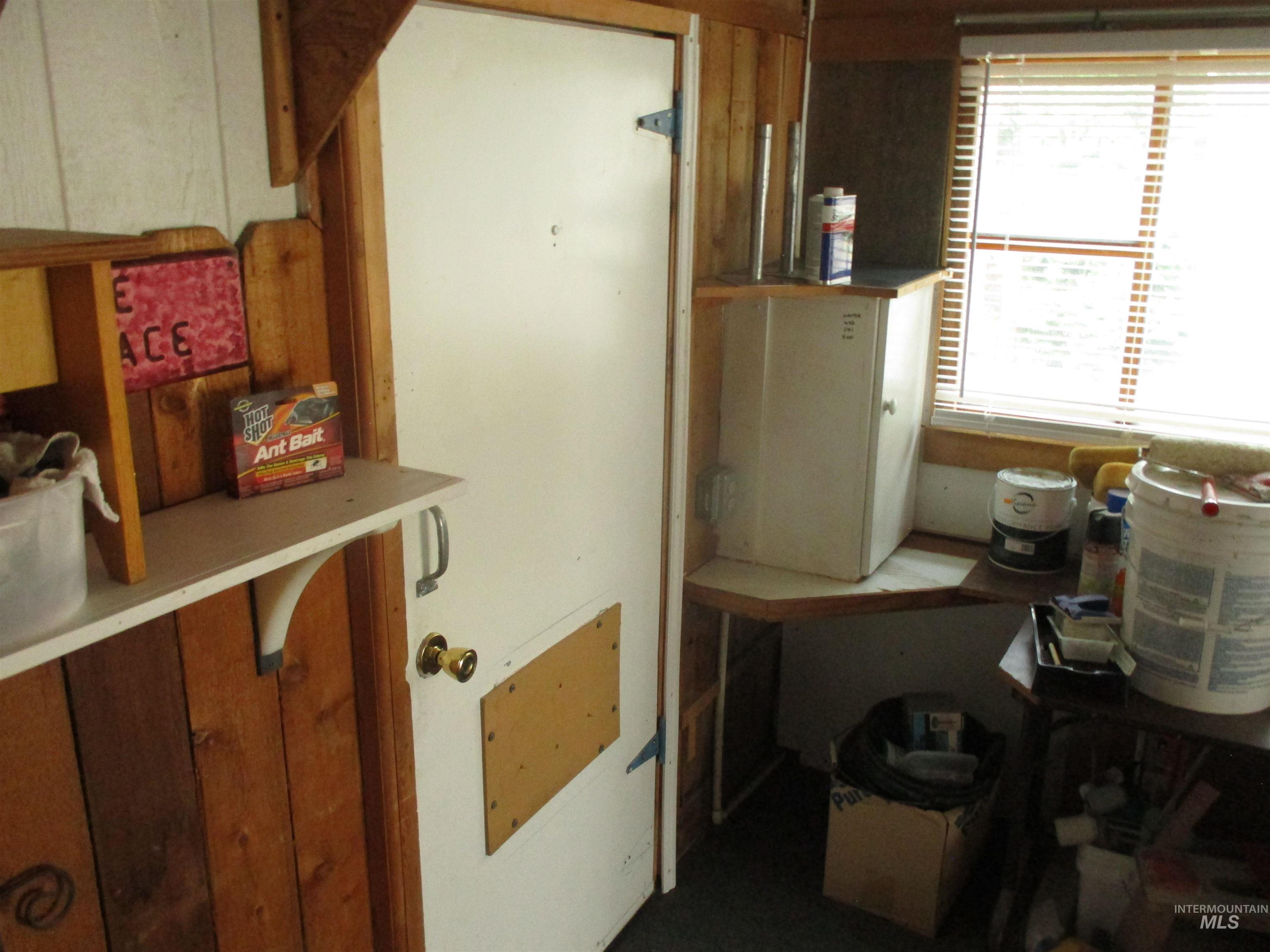 211 Villa Circle Property Photo 10